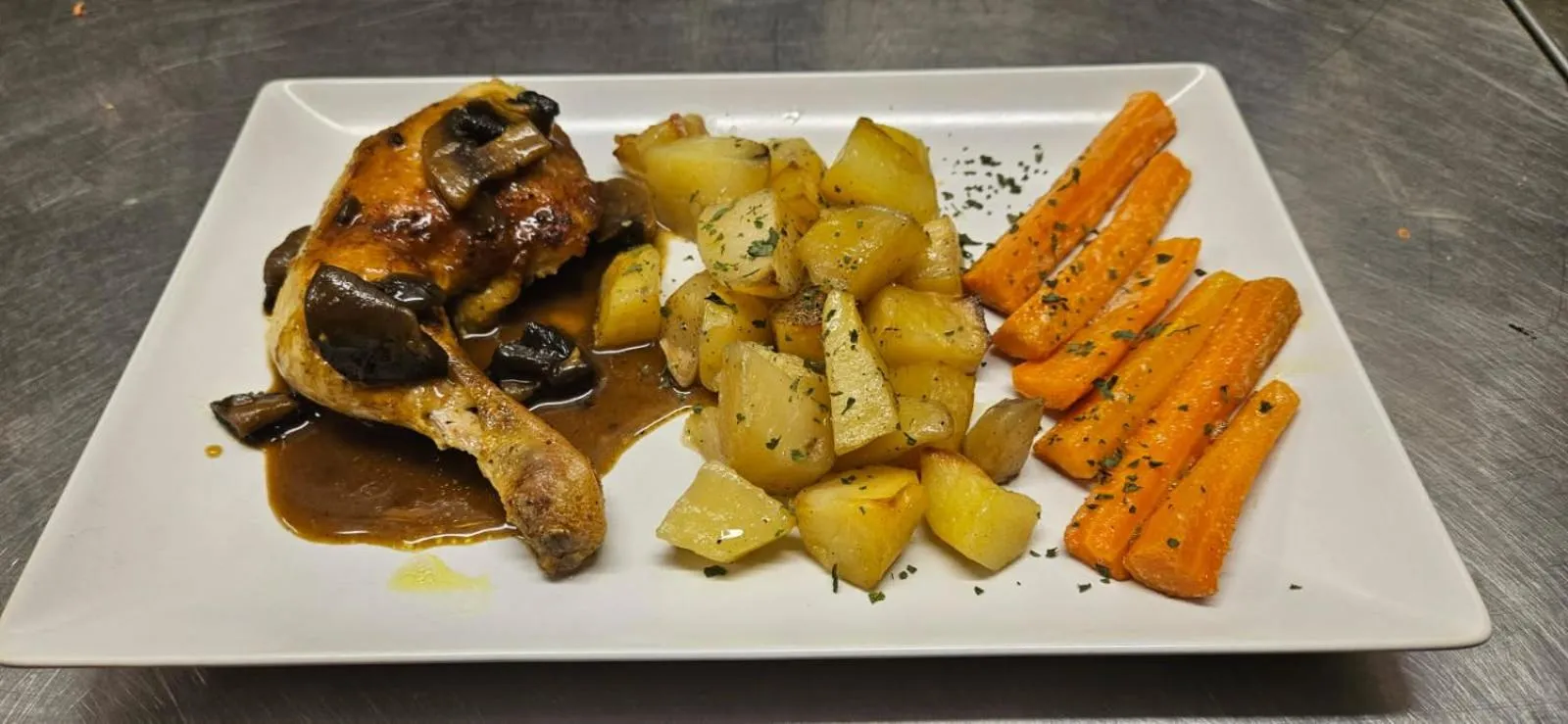 Restaurant/places to eat in Fasthotel Dunkerque