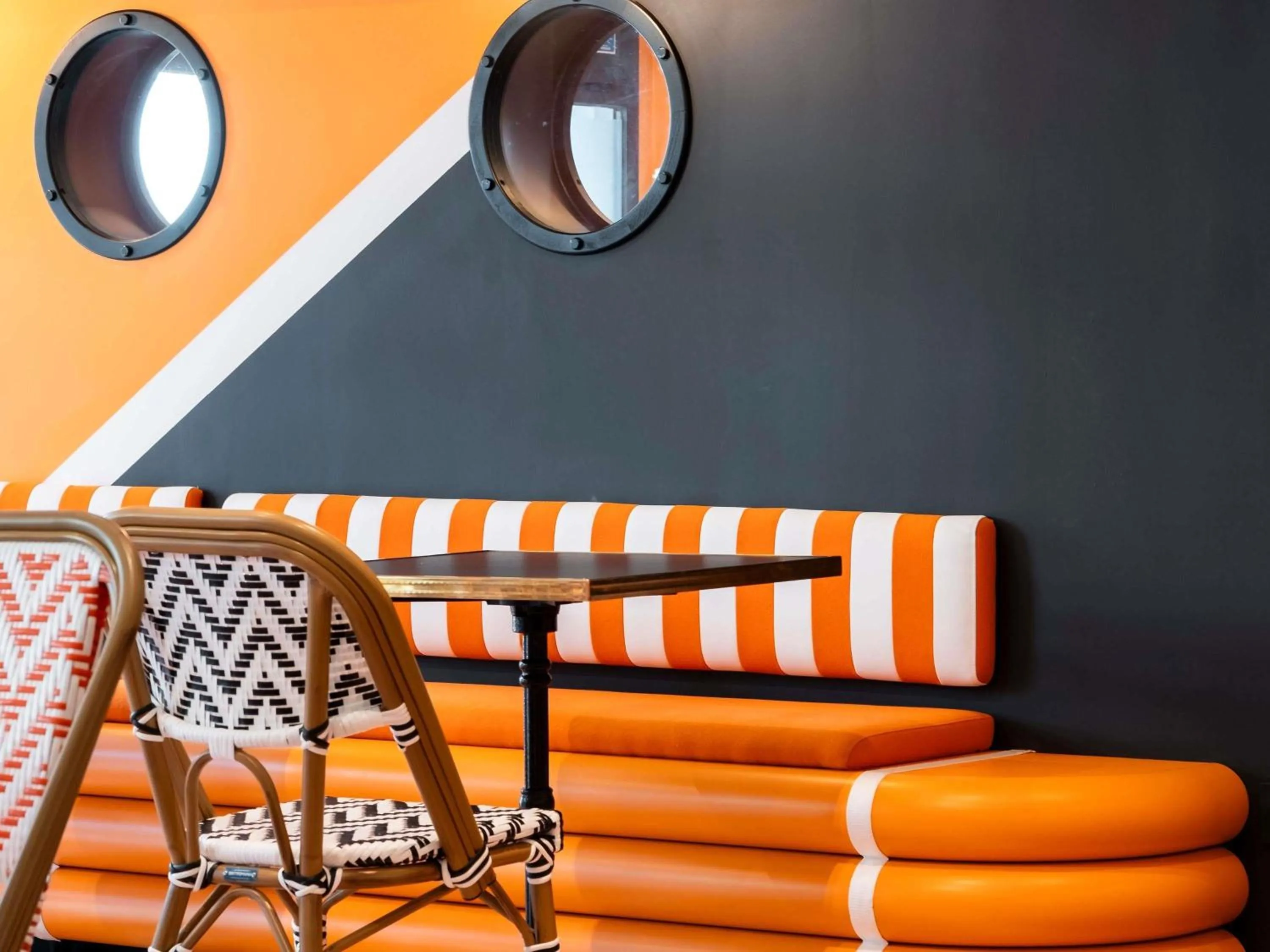 Breakfast in ibis Styles La Rochelle Centre les Minimes