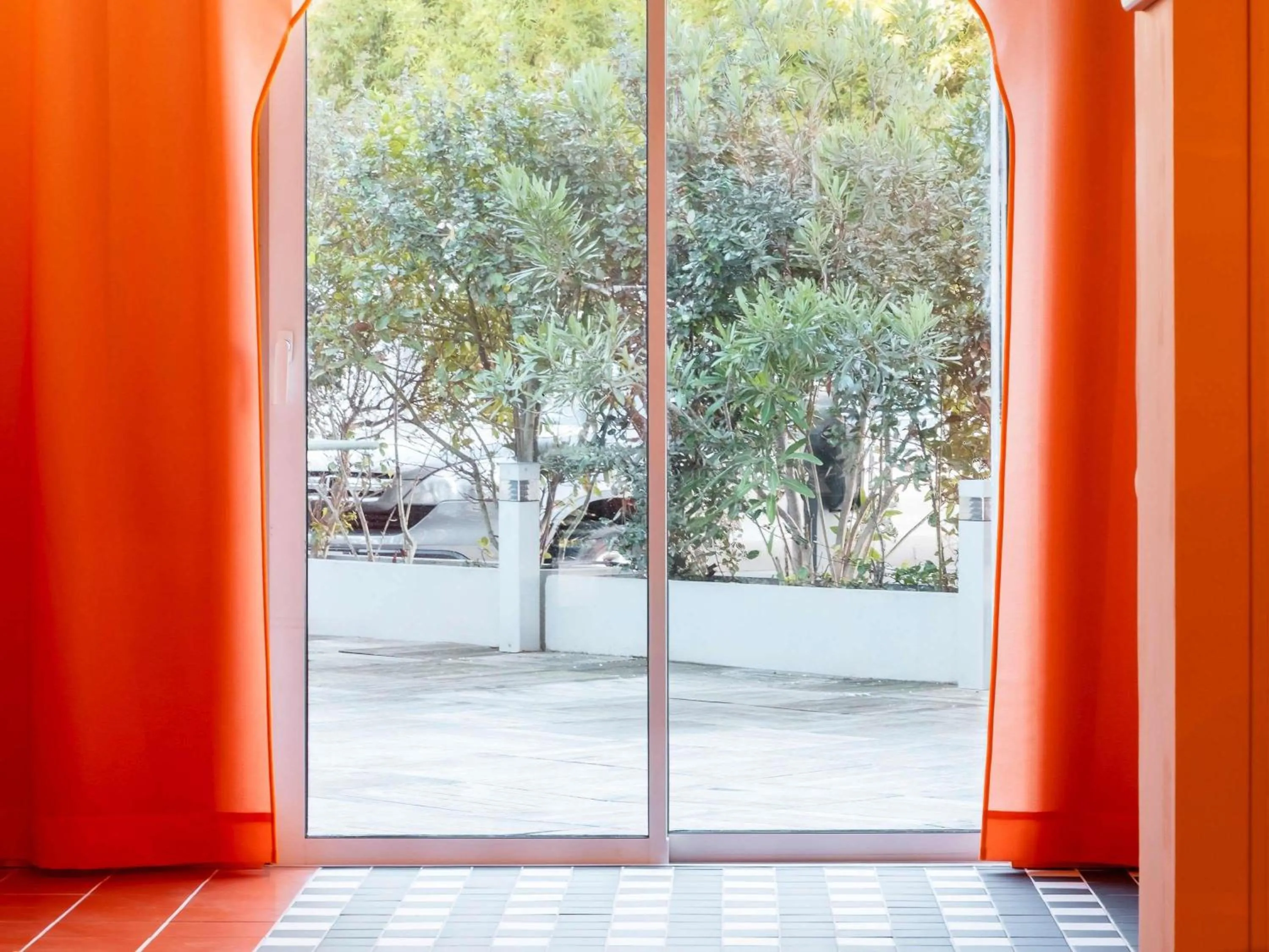 Breakfast in ibis Styles La Rochelle Centre les Minimes