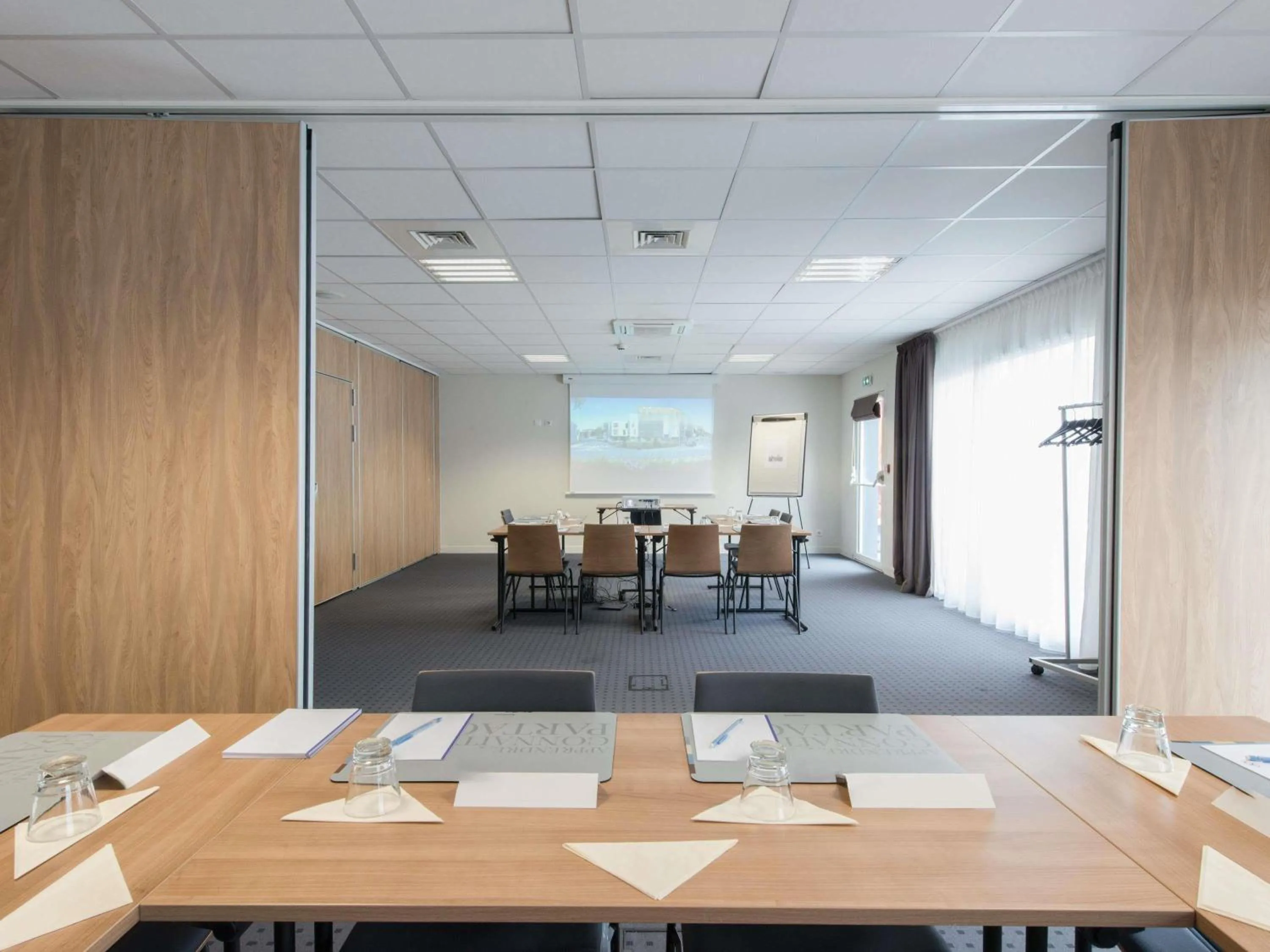 Meeting/conference room in Hôtel Confort La Rochelle Centre les Minimes