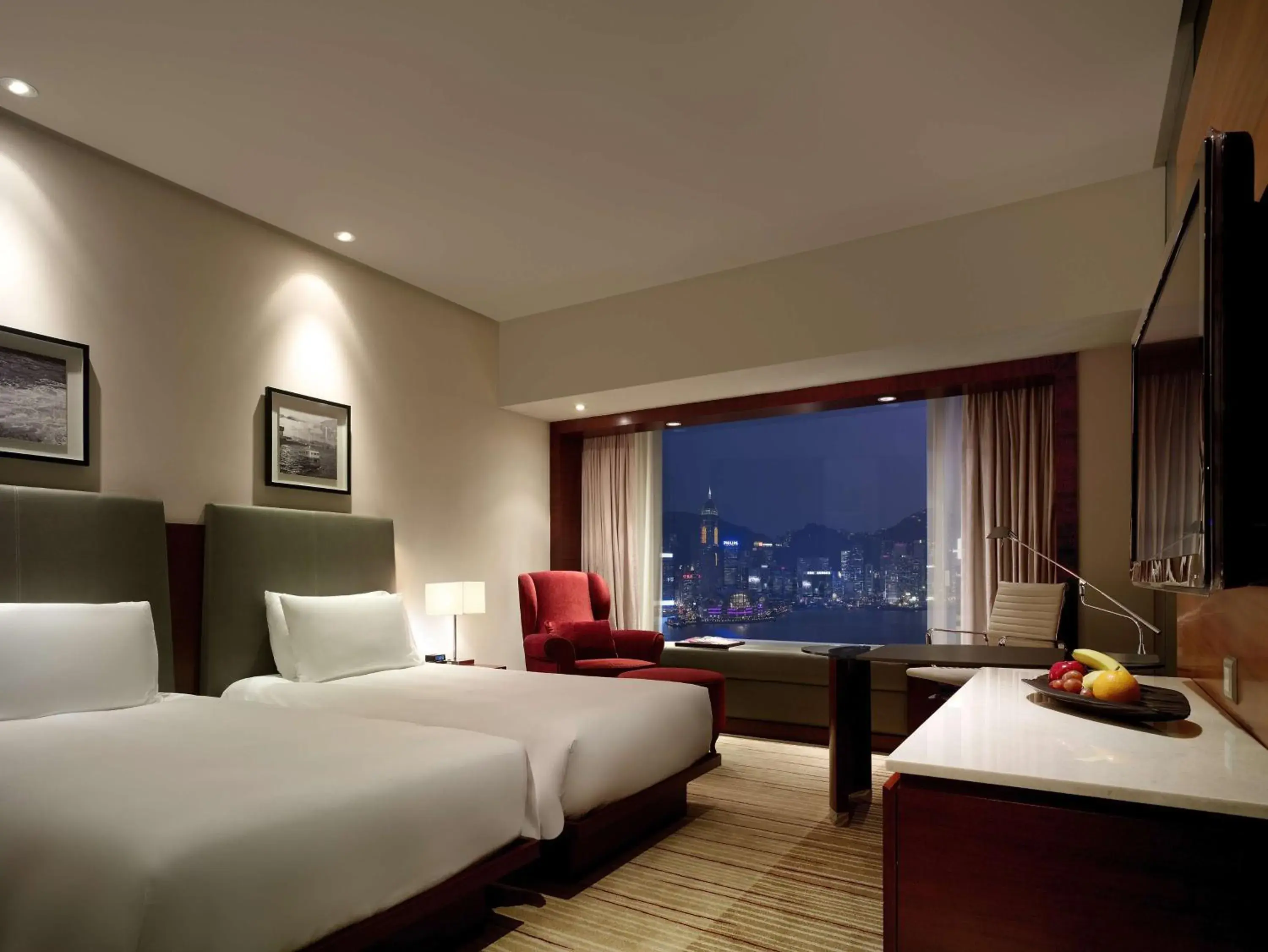 Twin Room with Harbor View - single occupancy - Club Access in Hyatt Regency Hong Kong Tsim Sha Tsui Twin Room with Harbor View - single occupancy - Club Access in Hyatt Regency Hong Kong Tsim Sha Tsui