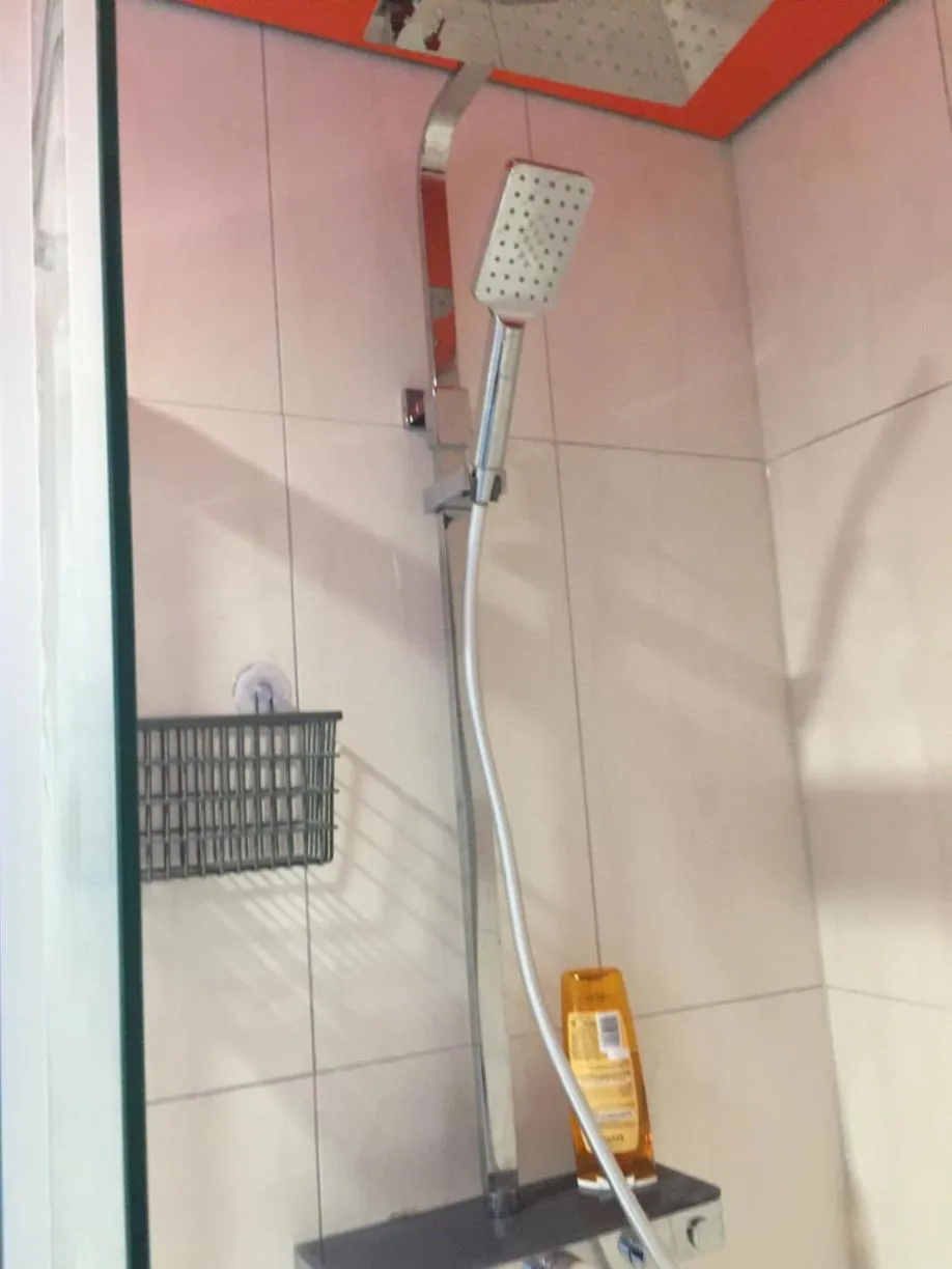 Shower in Reiwa