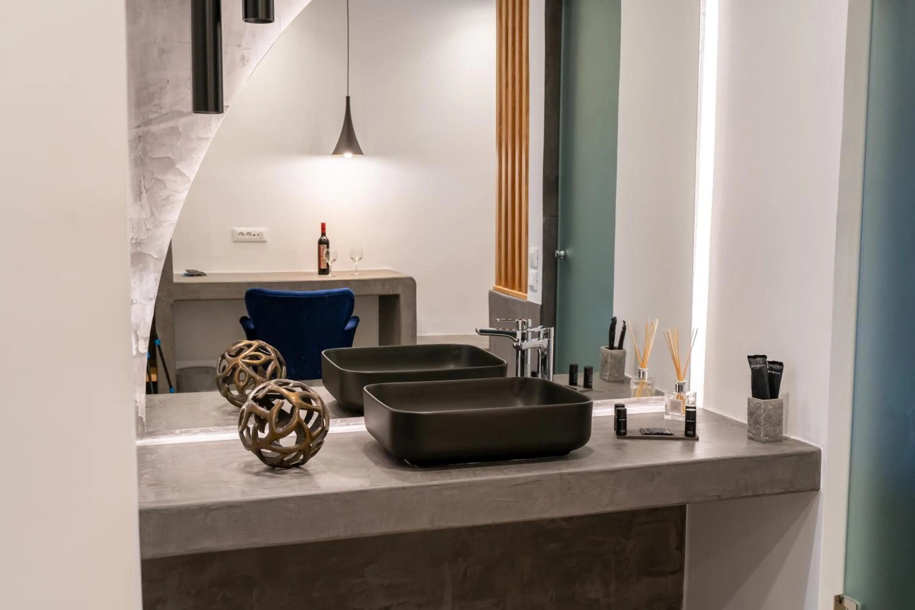 Bathroom in George & Joanna Suites Santorini