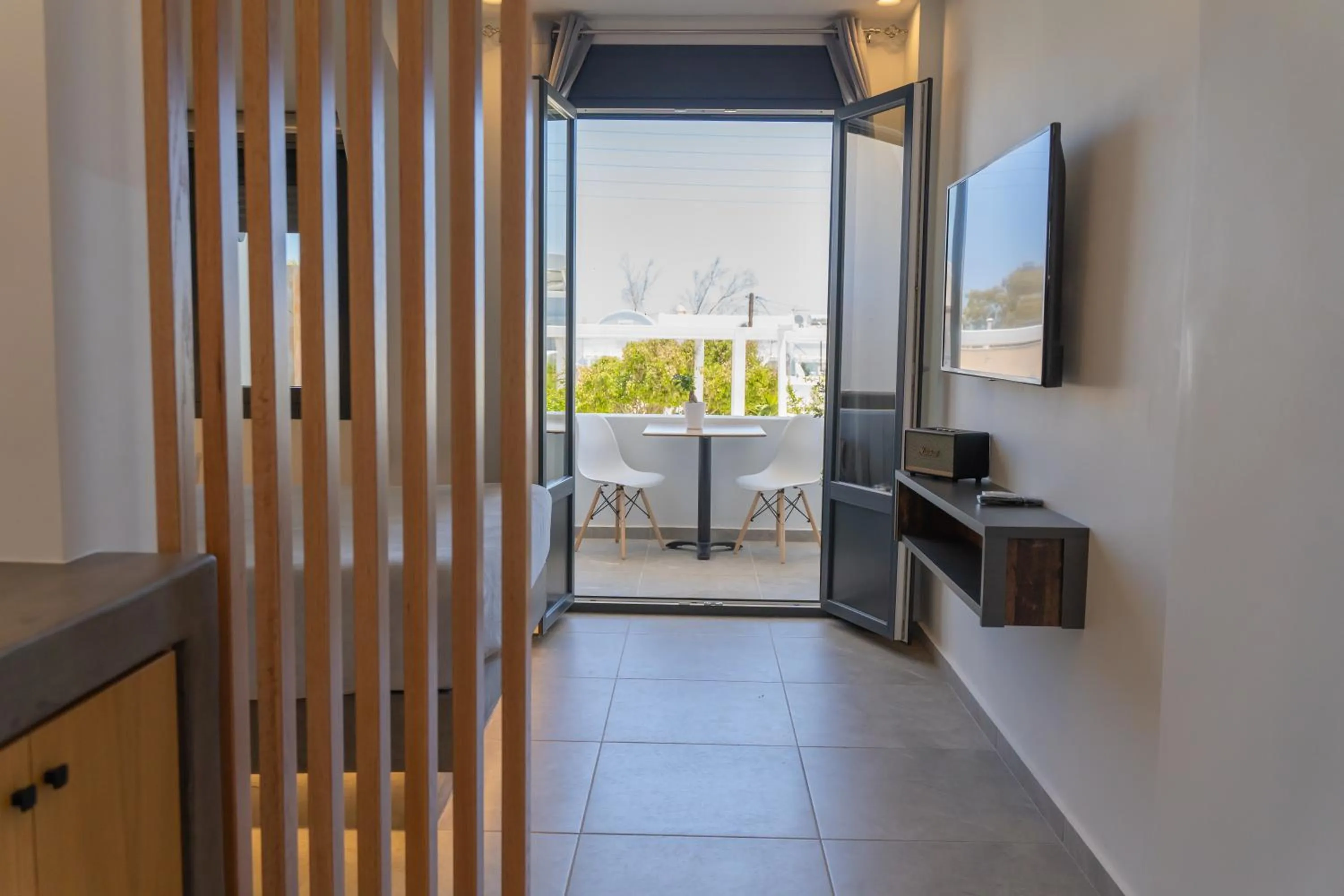 Balcony/Terrace in George & Joanna Suites Santorini