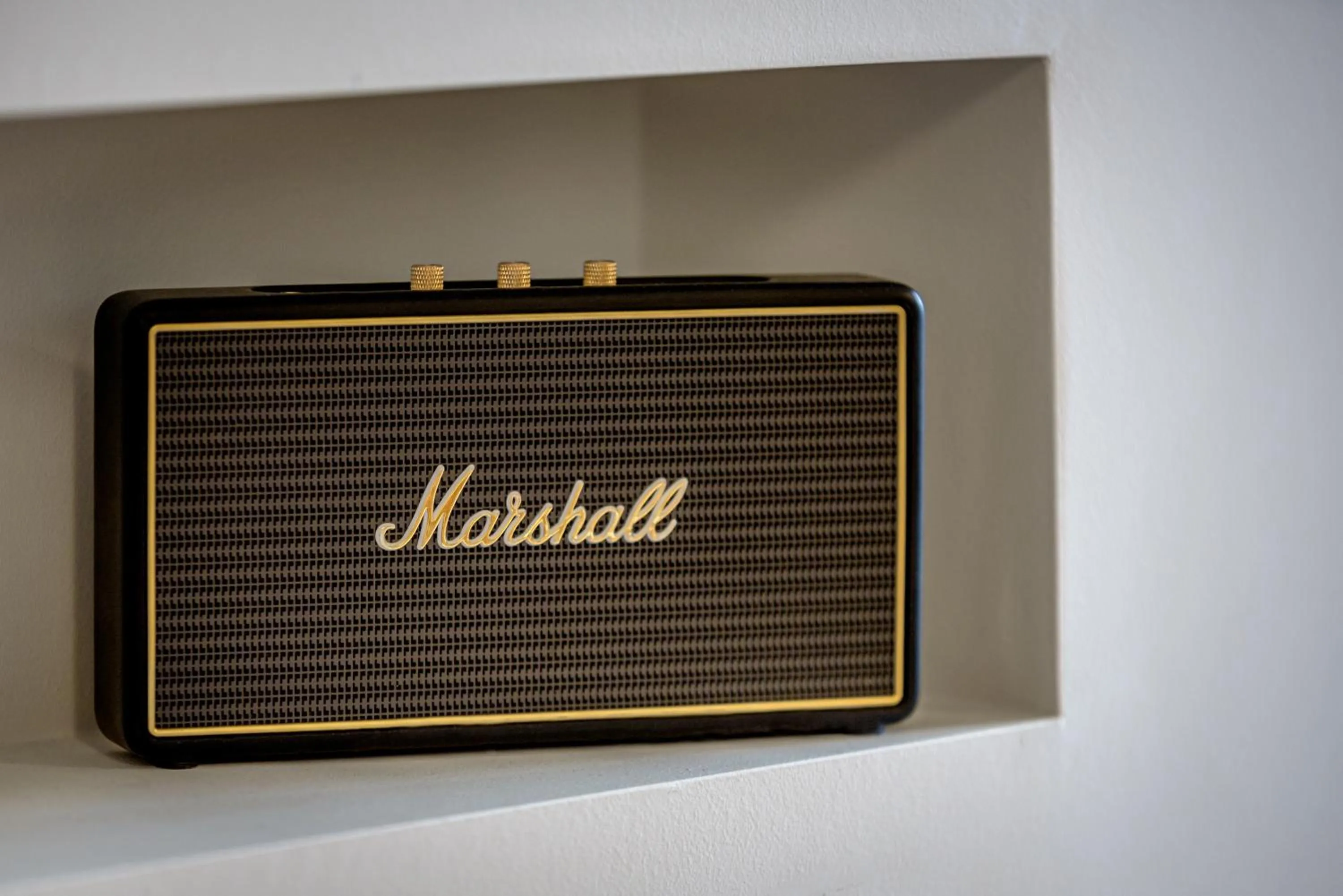 George & Joanna Suites Santorini