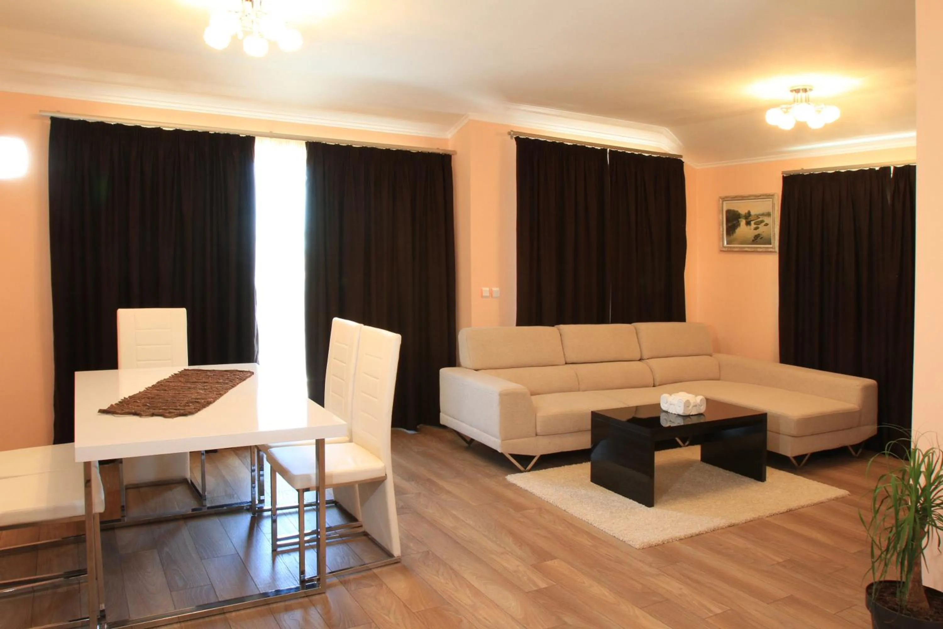 Living room in Long Beach Resort