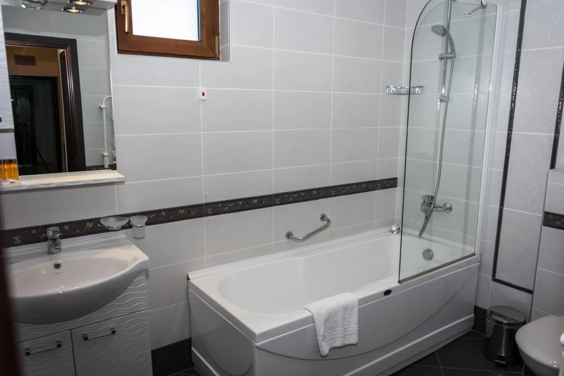 Bathroom in Long Beach Resort