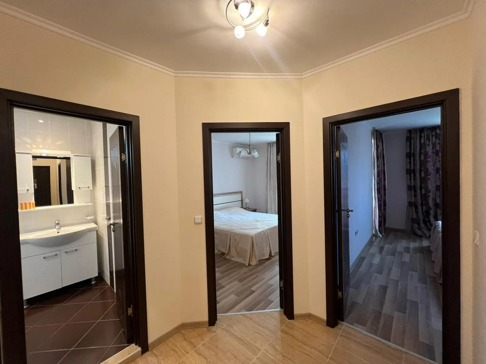 Bed in Long Beach Resort