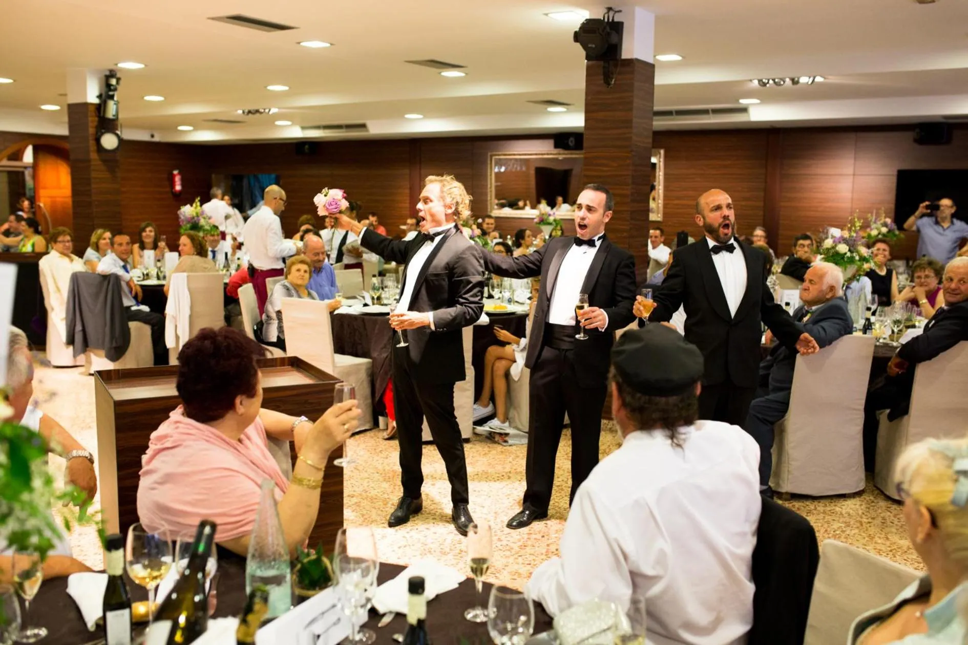 Restaurant/places to eat in Hotel, H de l'Anton