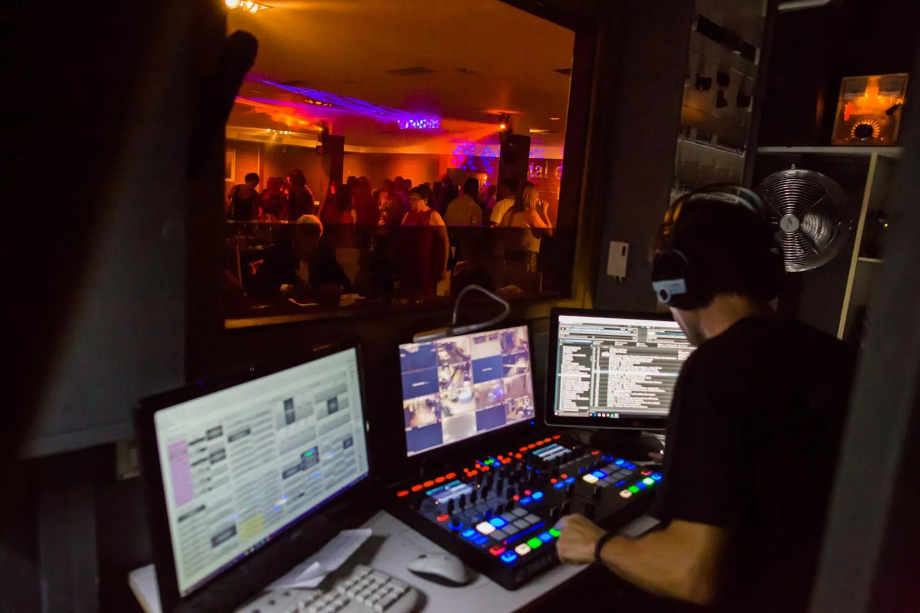 Restaurant/places to eat in Hotel, H de l'Anton