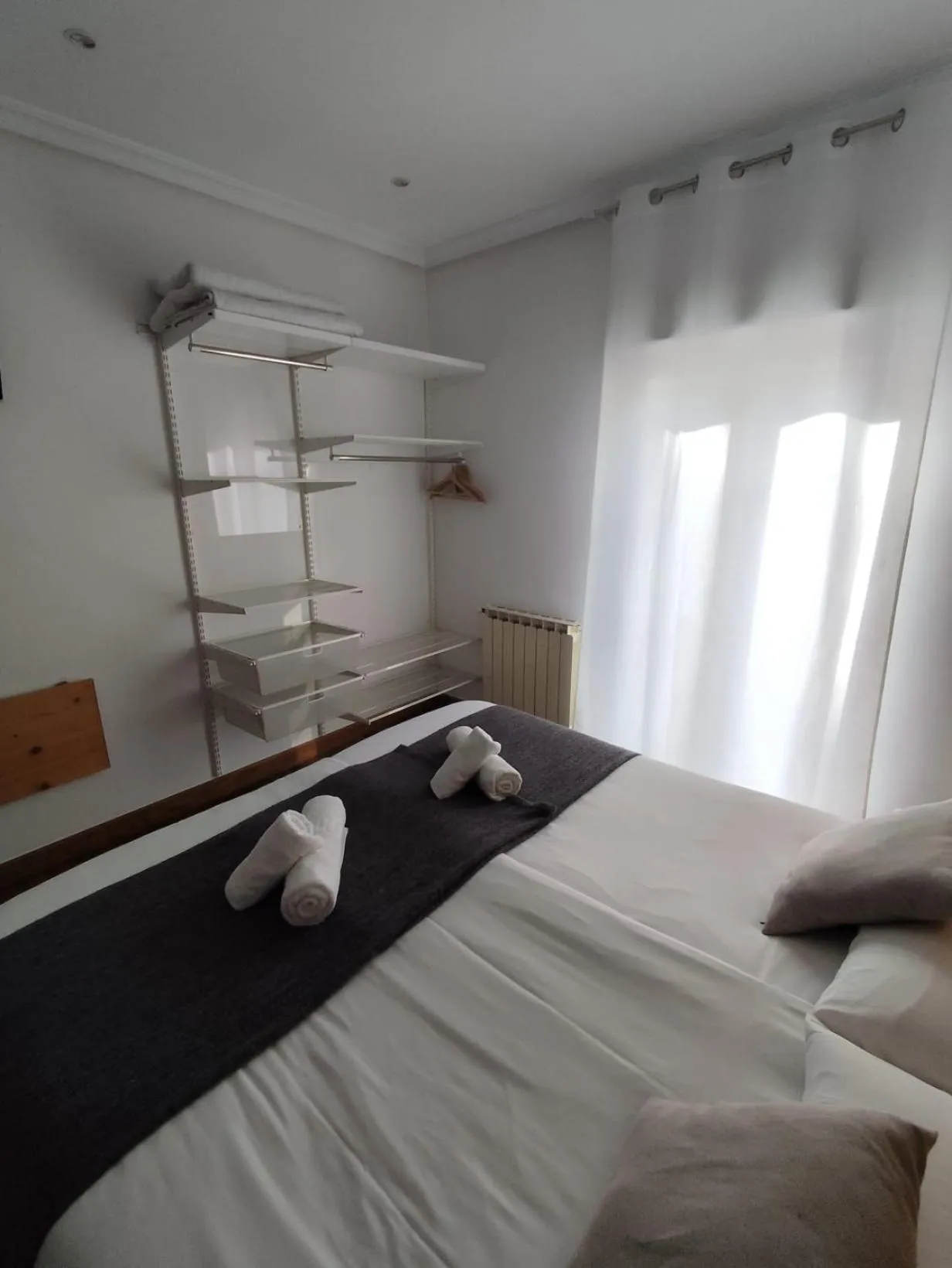 Bedroom, Bed in Pensión Urkia