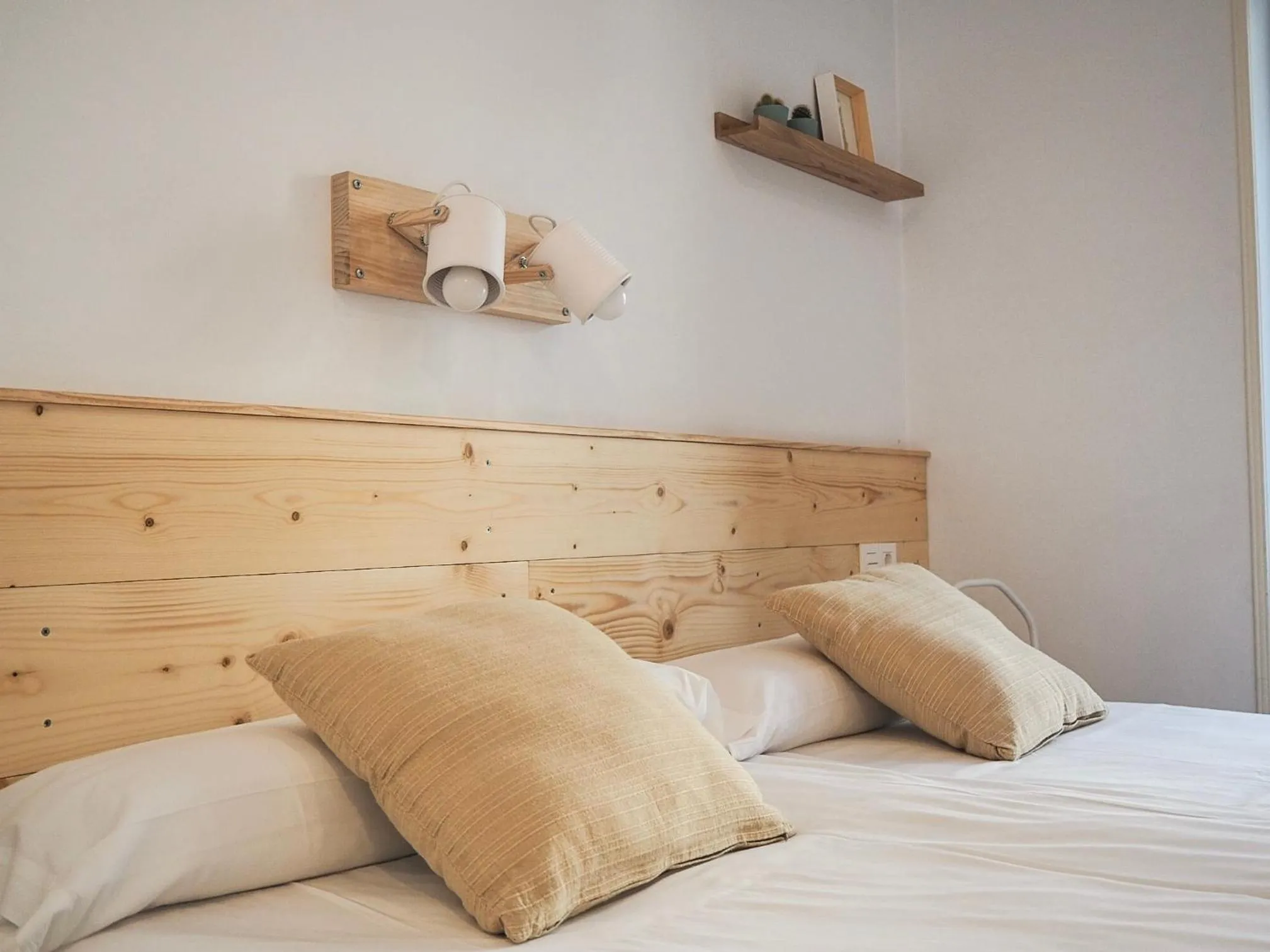 Bedroom, Bed in Pensión Urkia