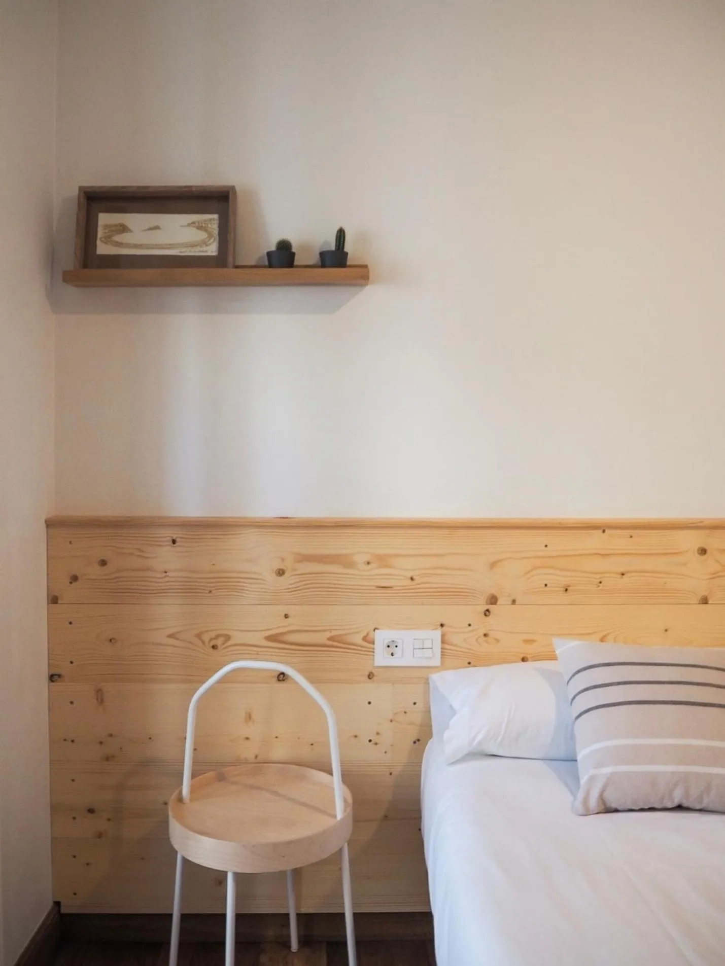 Bedroom, Bed in Pensión Urkia