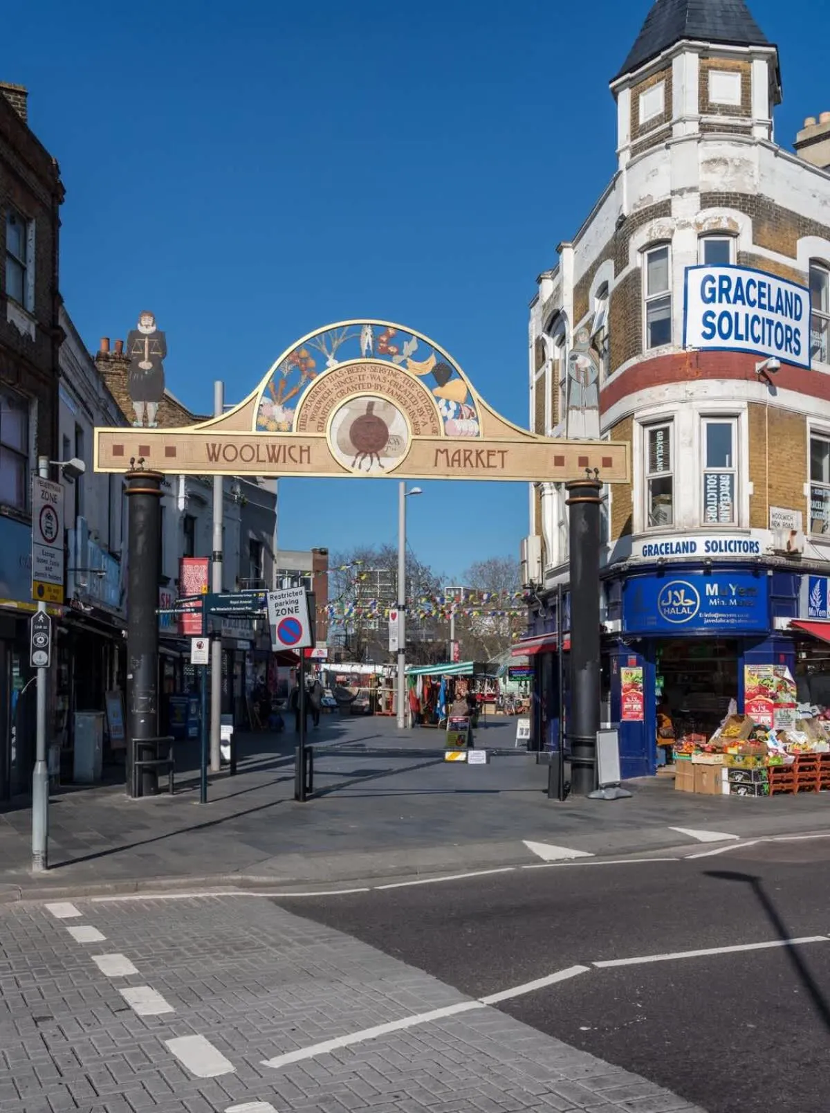 2 Bed Flat, Dedicated workspace, Parking, 4KTV