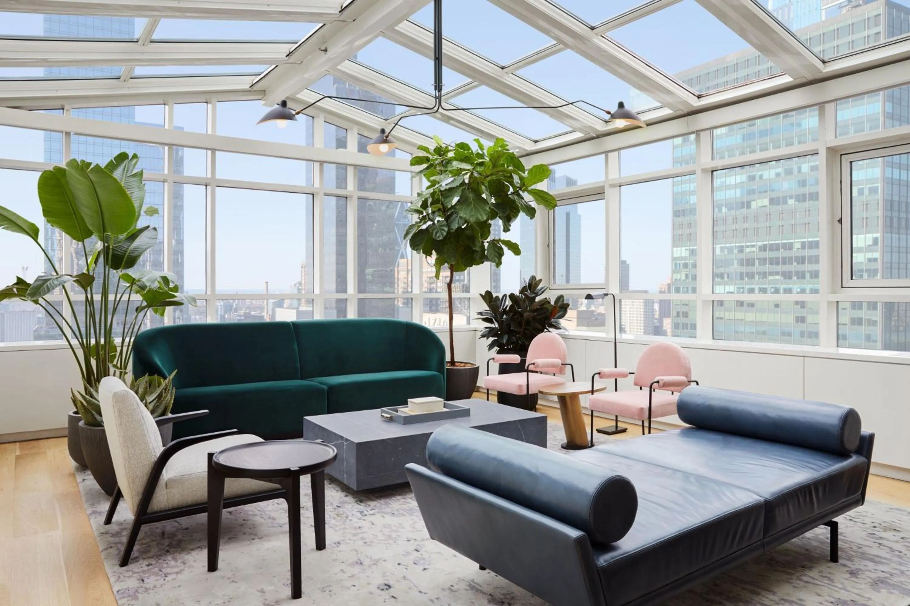 Photo of the whole room in The Luxury Collection Hotel Manhattan Midtown