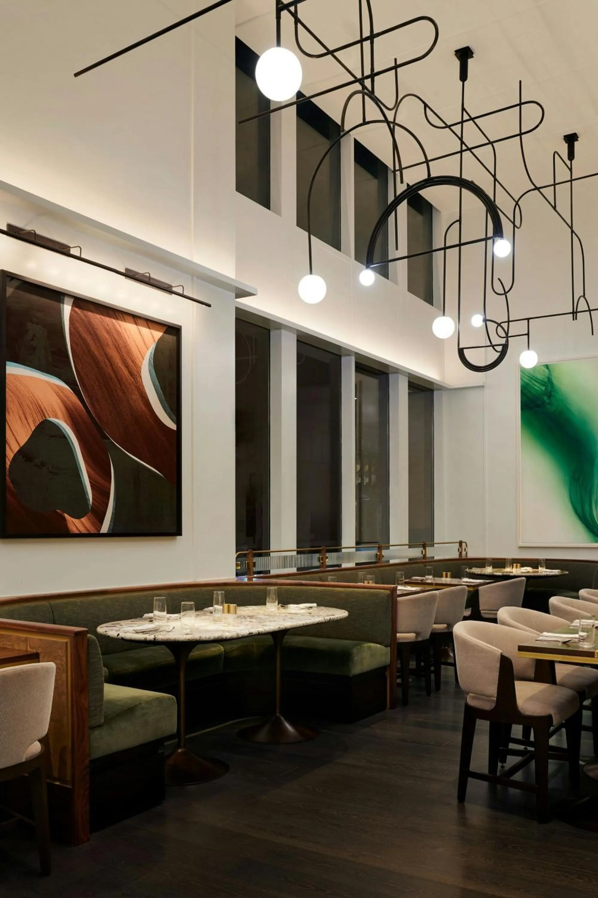 Restaurant/places to eat in The Luxury Collection Hotel Manhattan Midtown