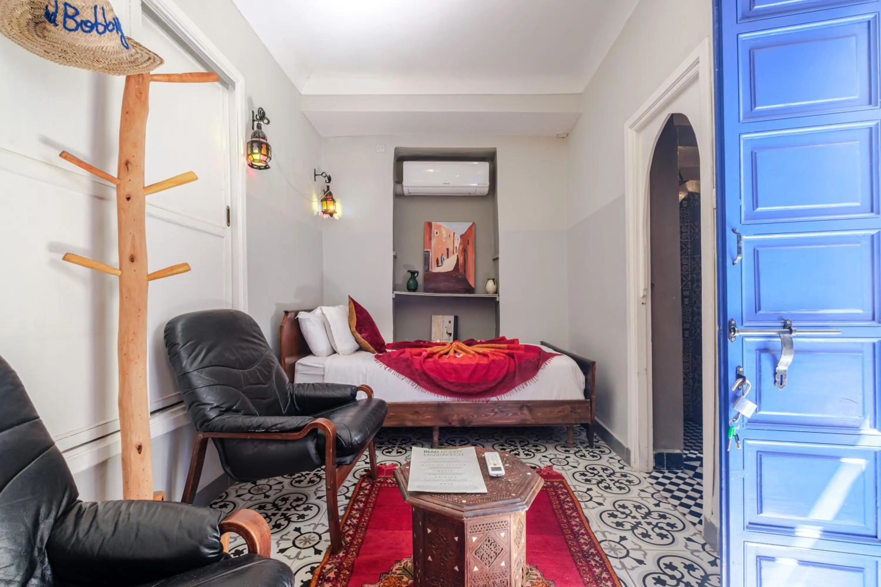 Bed in Riad Bobby Marrakech