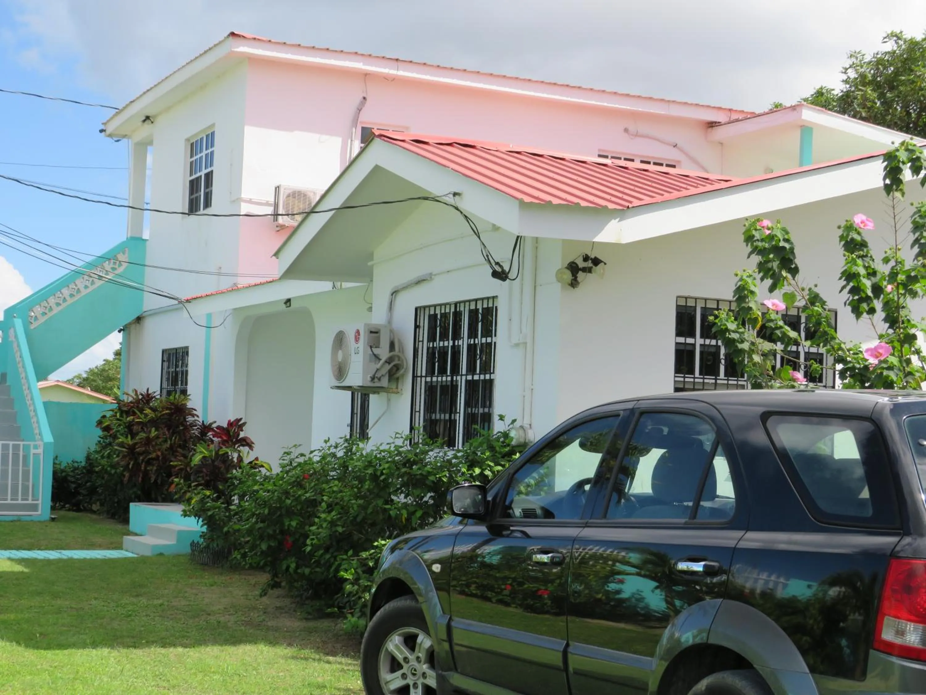 Property building in LAKE VIEW CONDO