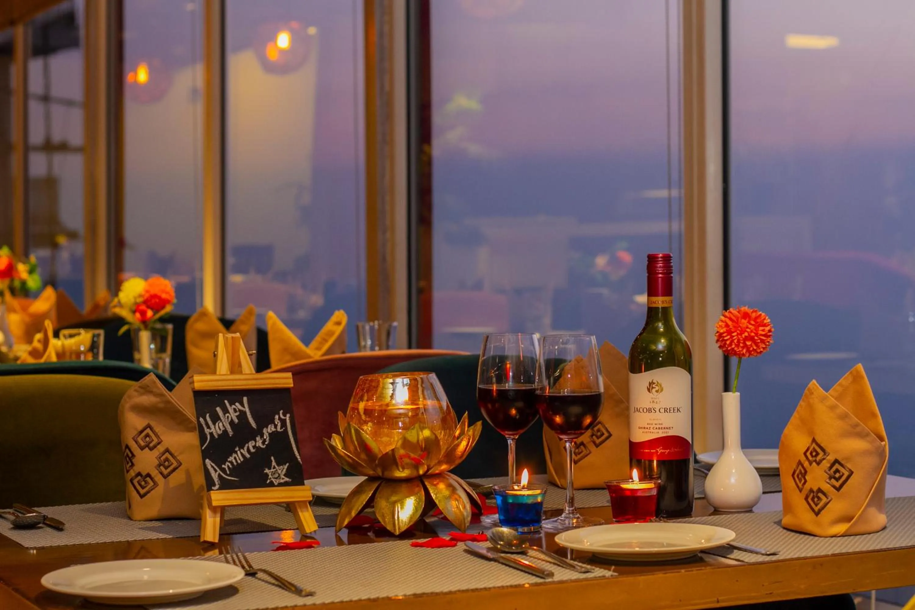 Restaurant/places to eat in Amritara Surya - A Luxury Spa Retreat