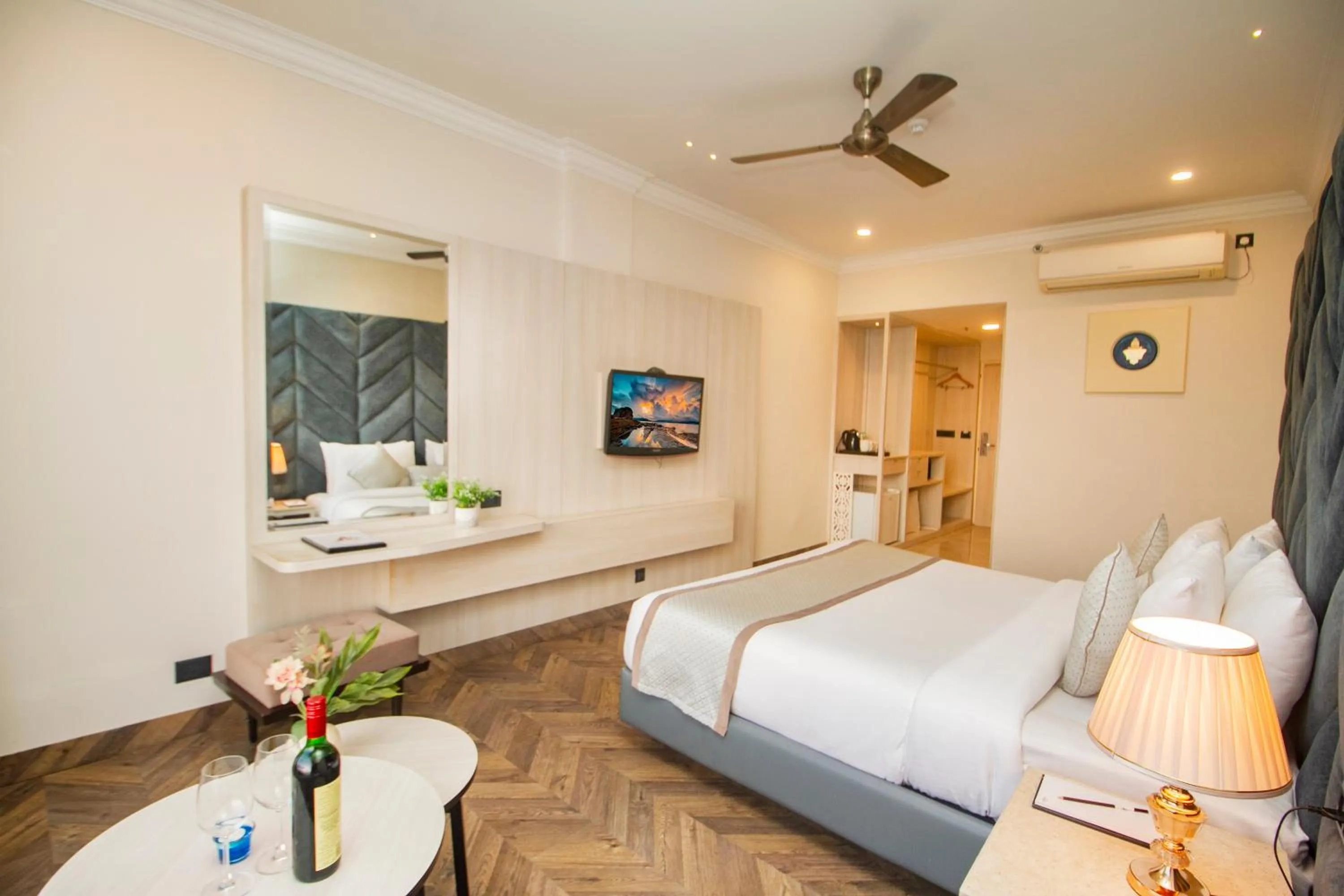 View (from property/room), Bed in Amritara Surya - A Luxury Spa Retreat