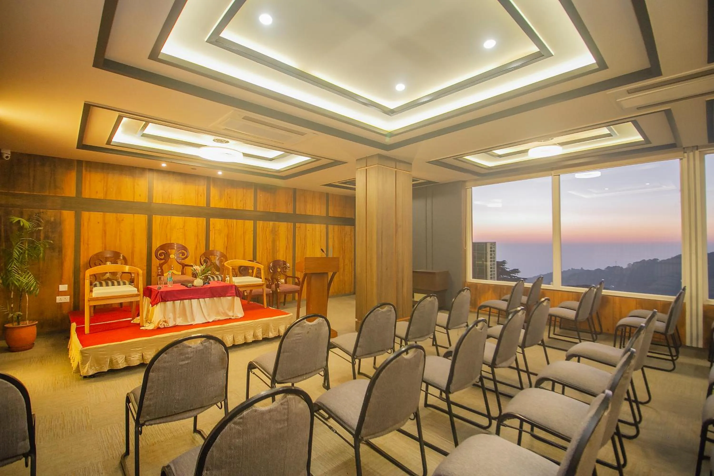 Meeting/conference room in Amritara Surya - A Luxury Spa Retreat