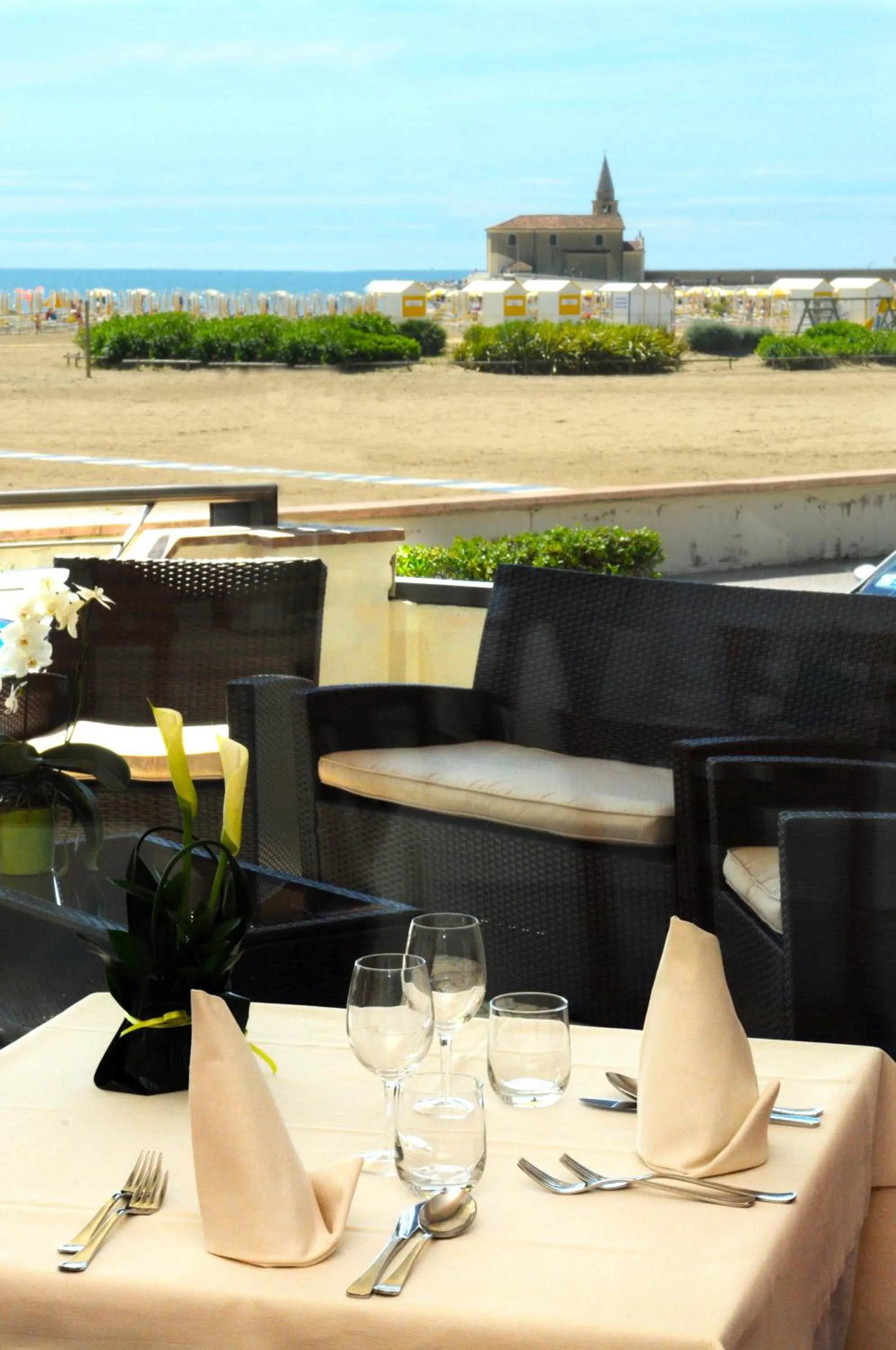 Restaurant/places to eat in Hotel Delfino