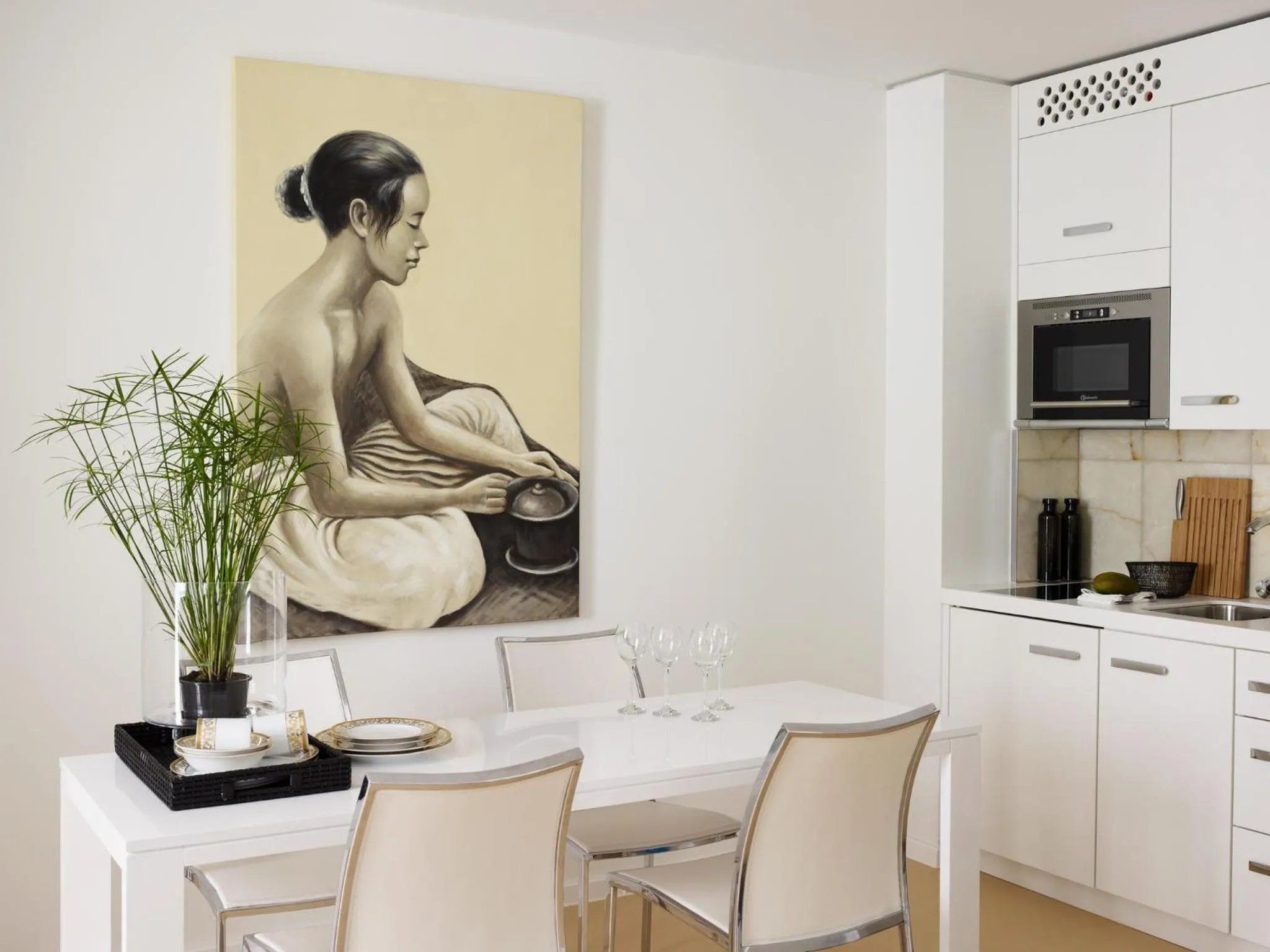 Kitchen or kitchenette in VISIONAPARTMENTS Berlin - contactless check-in