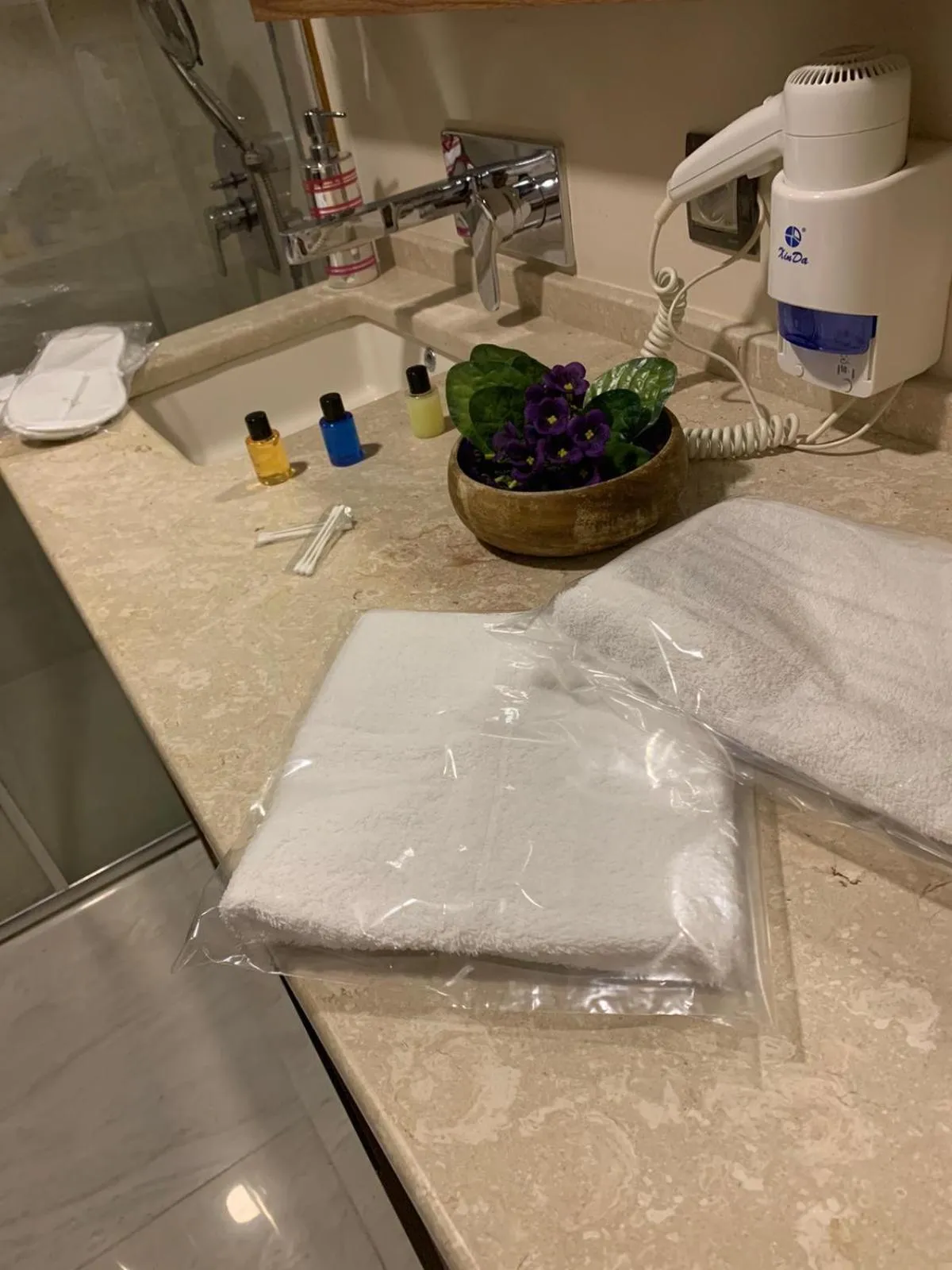 Bathroom in My Palace Aırport