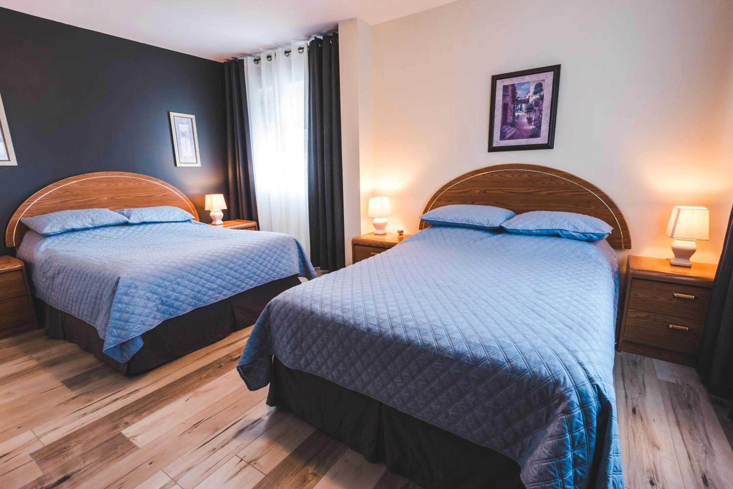 Bed in Hotel Le Plaza