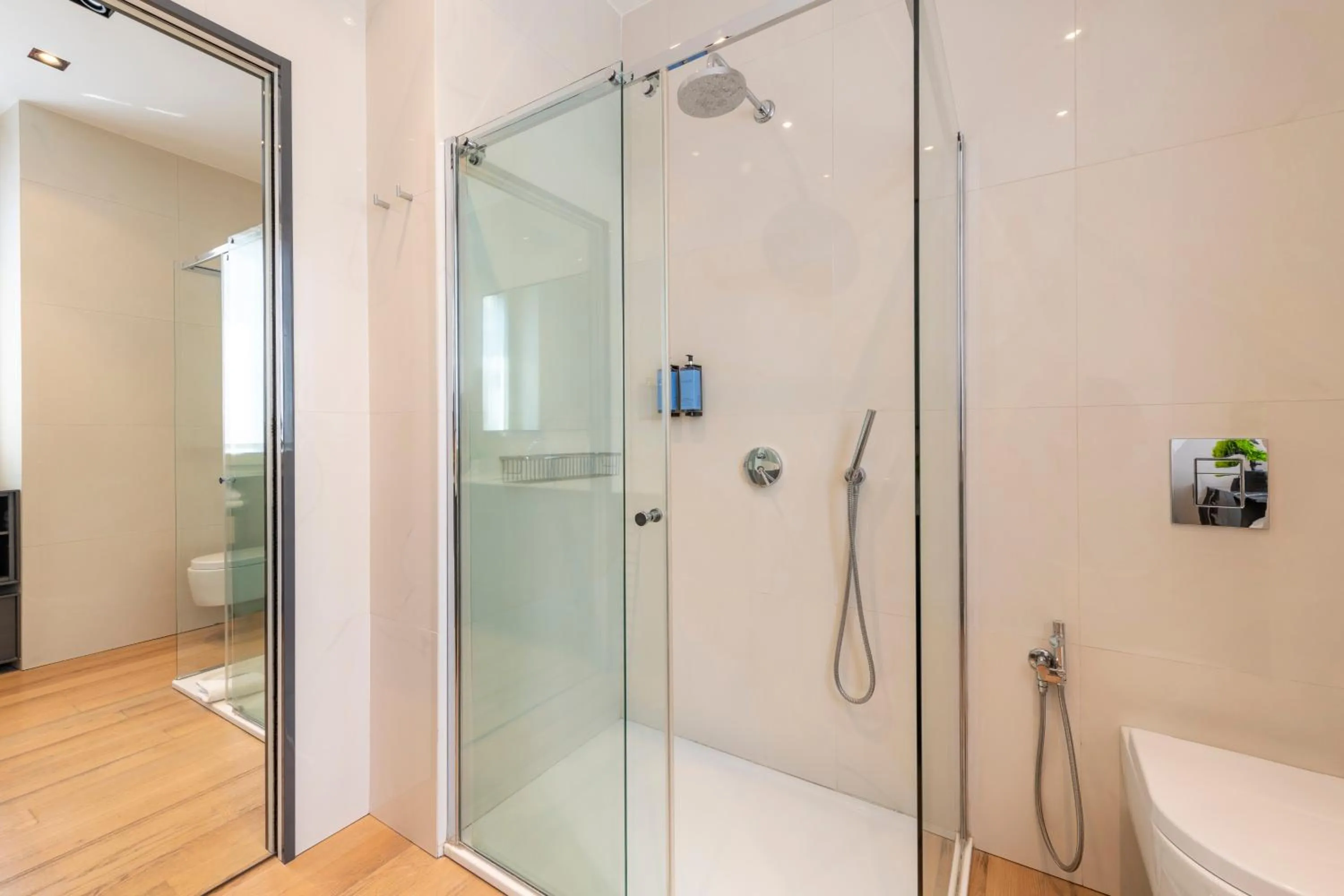 Milan Royal Suites - Centro