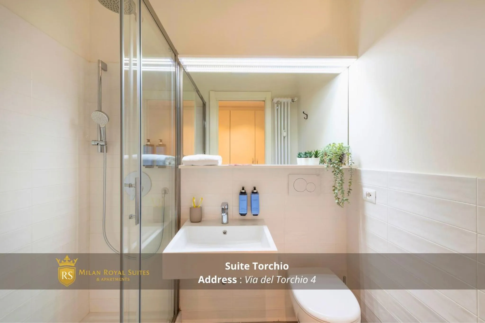 Bathroom in Milan Royal Suites - Centro