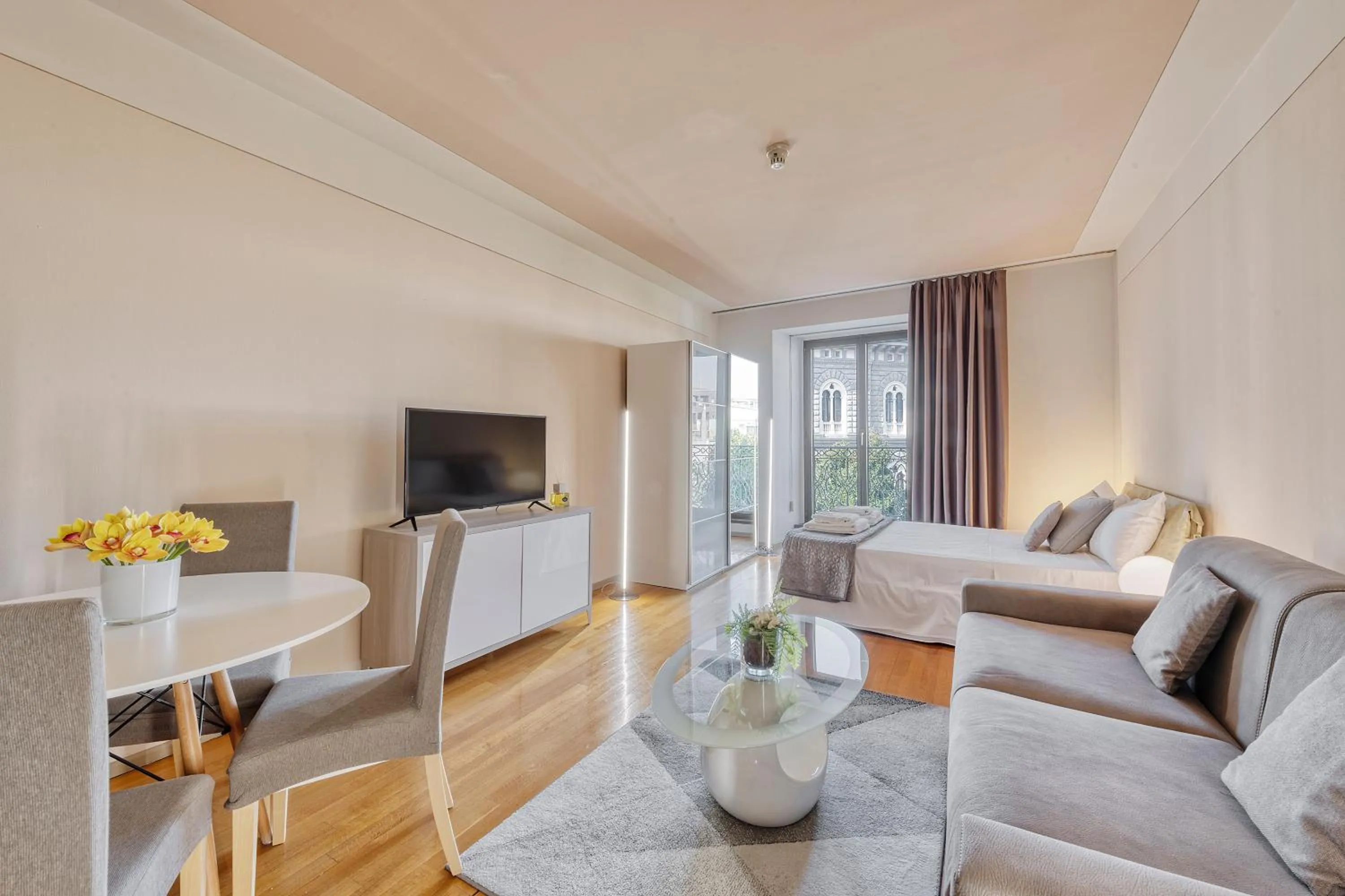 Living room in Milan Royal Suites - Centro