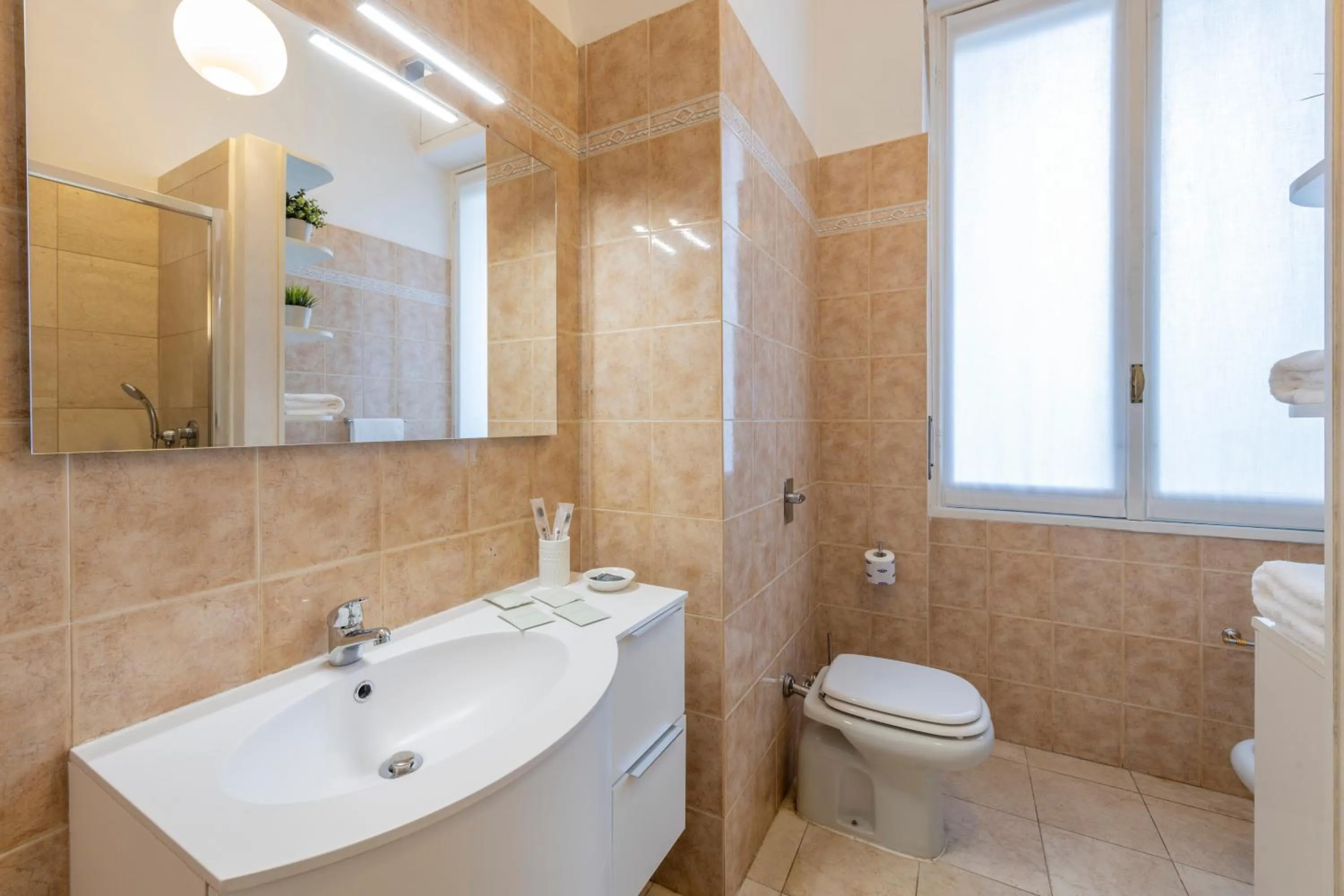 Bathroom in Milan Royal Suites - Centro