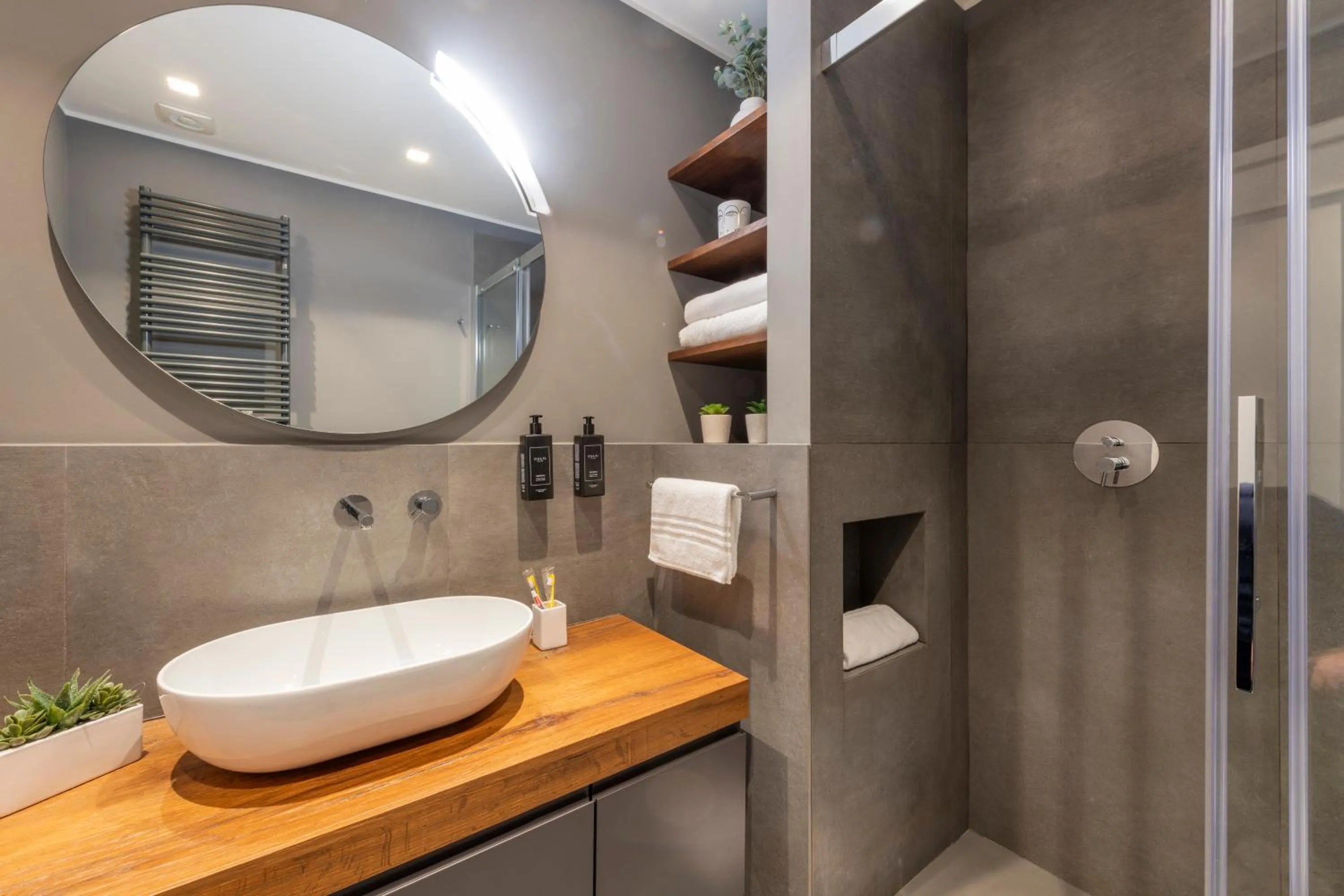 Milan Royal Suites - Centro