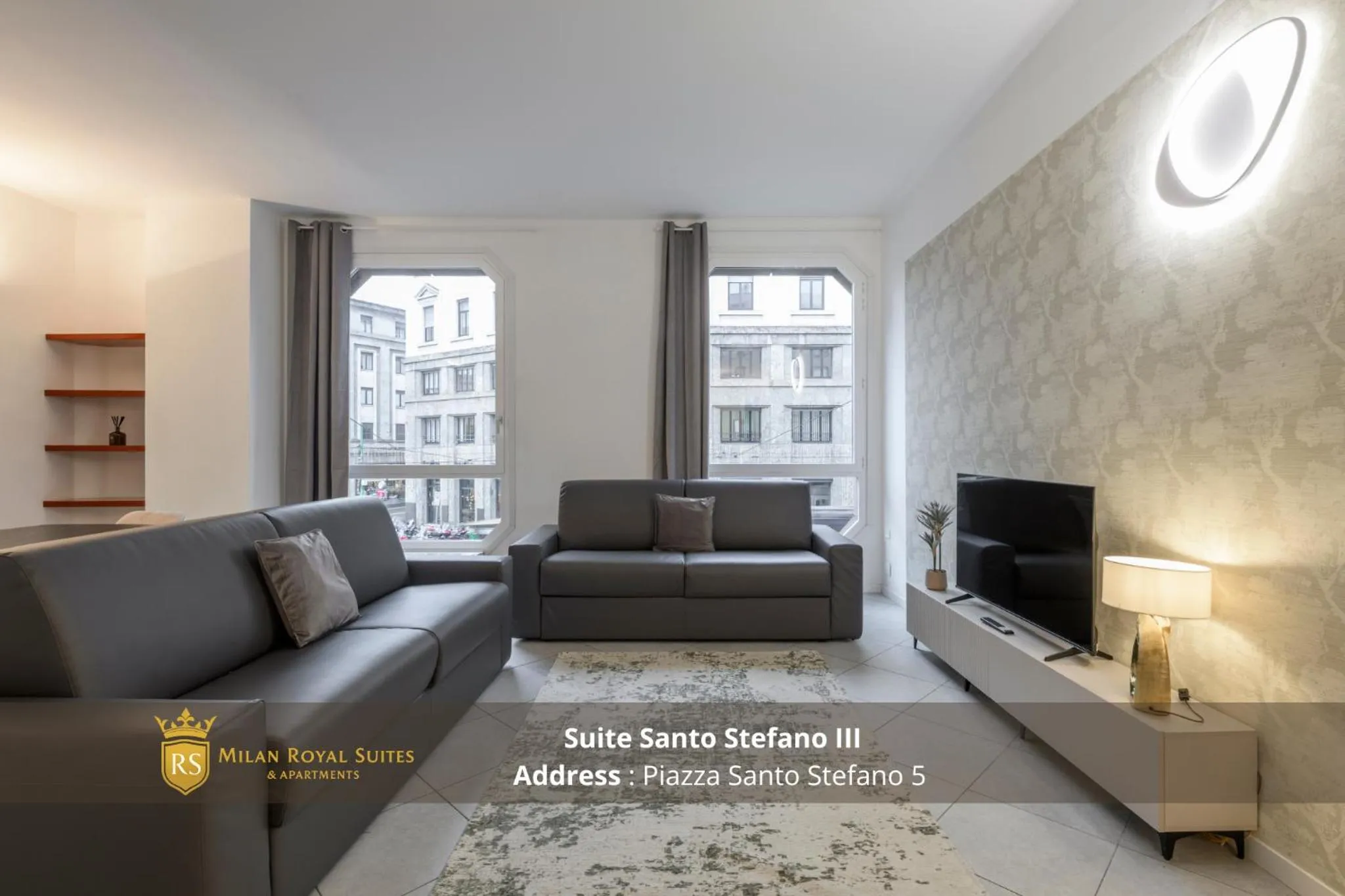 Living room in Milan Royal Suites - Centro