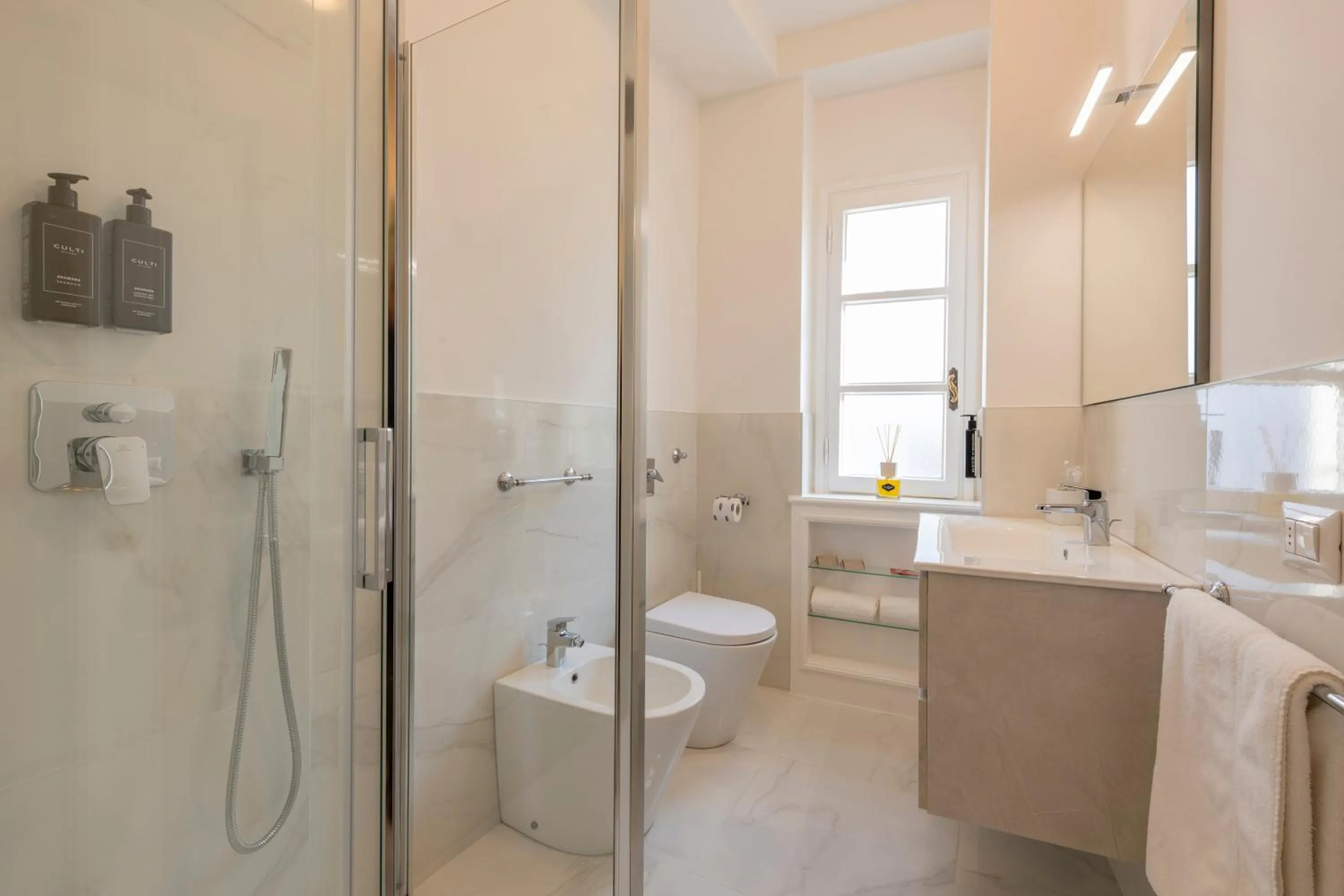 Milan Royal Suites - Centro