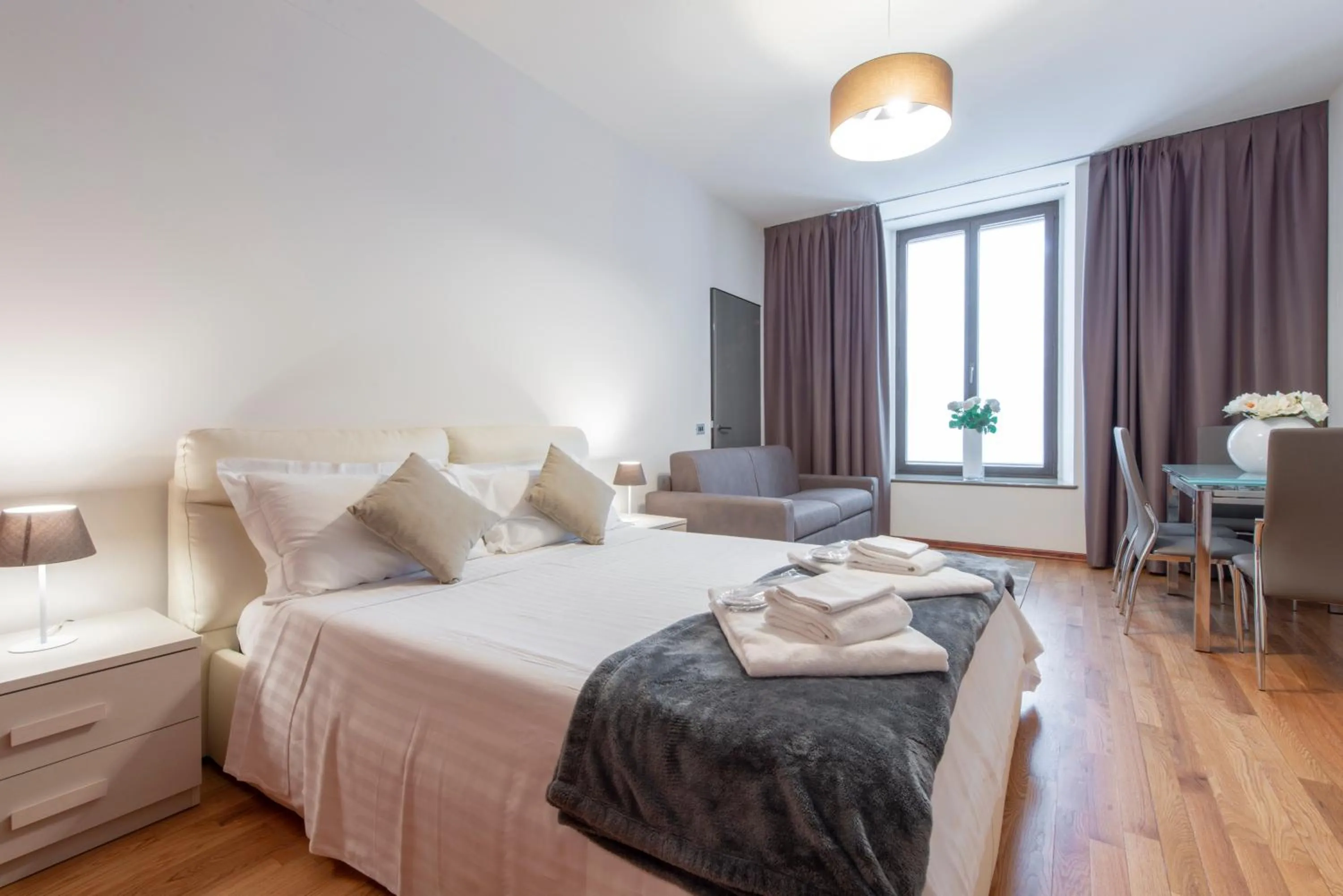 Bed in Milan Royal Suites - Centro