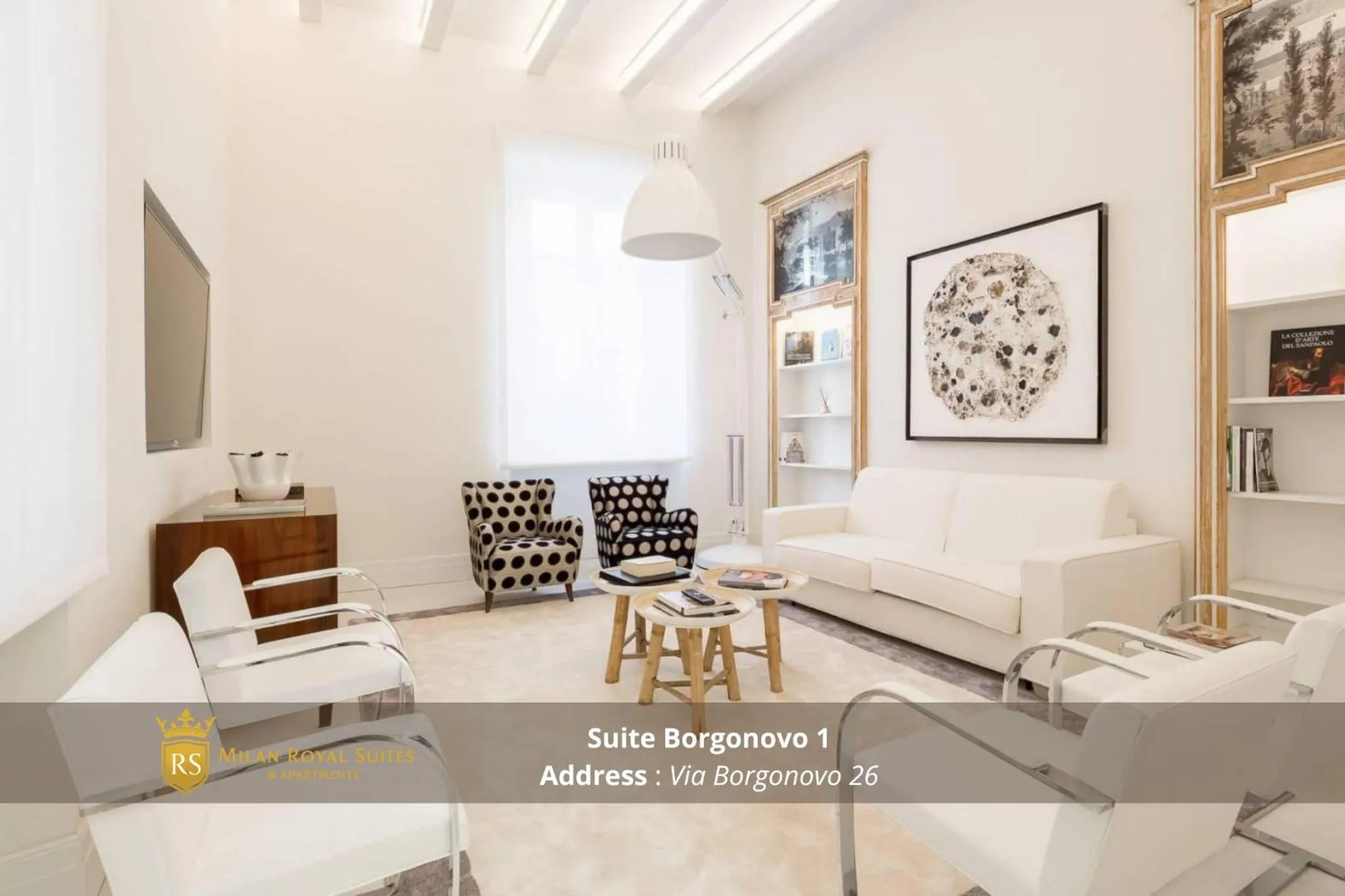 Living room in Milan Royal Suites - Centro