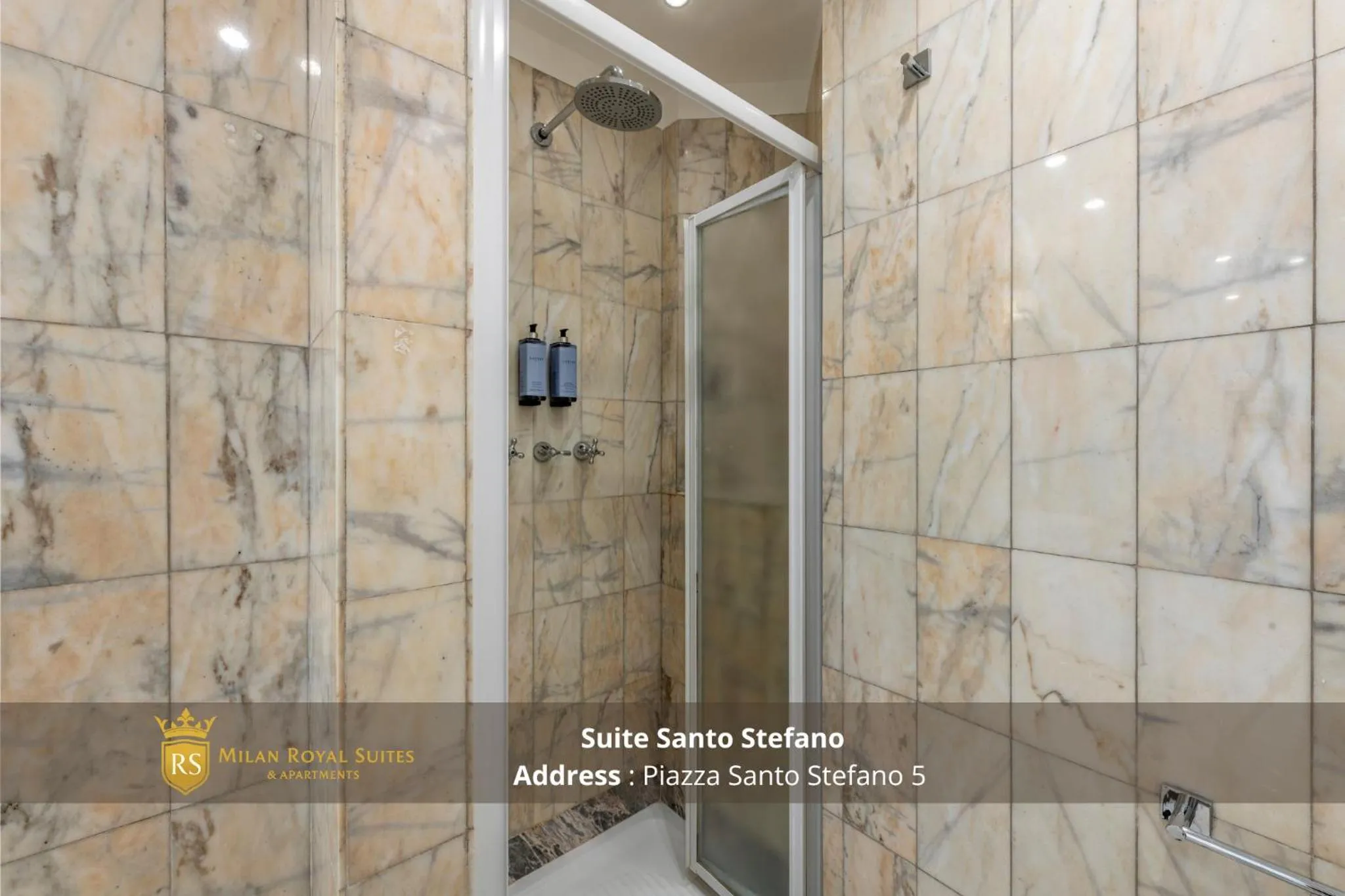 Bathroom in Milan Royal Suites - Centro