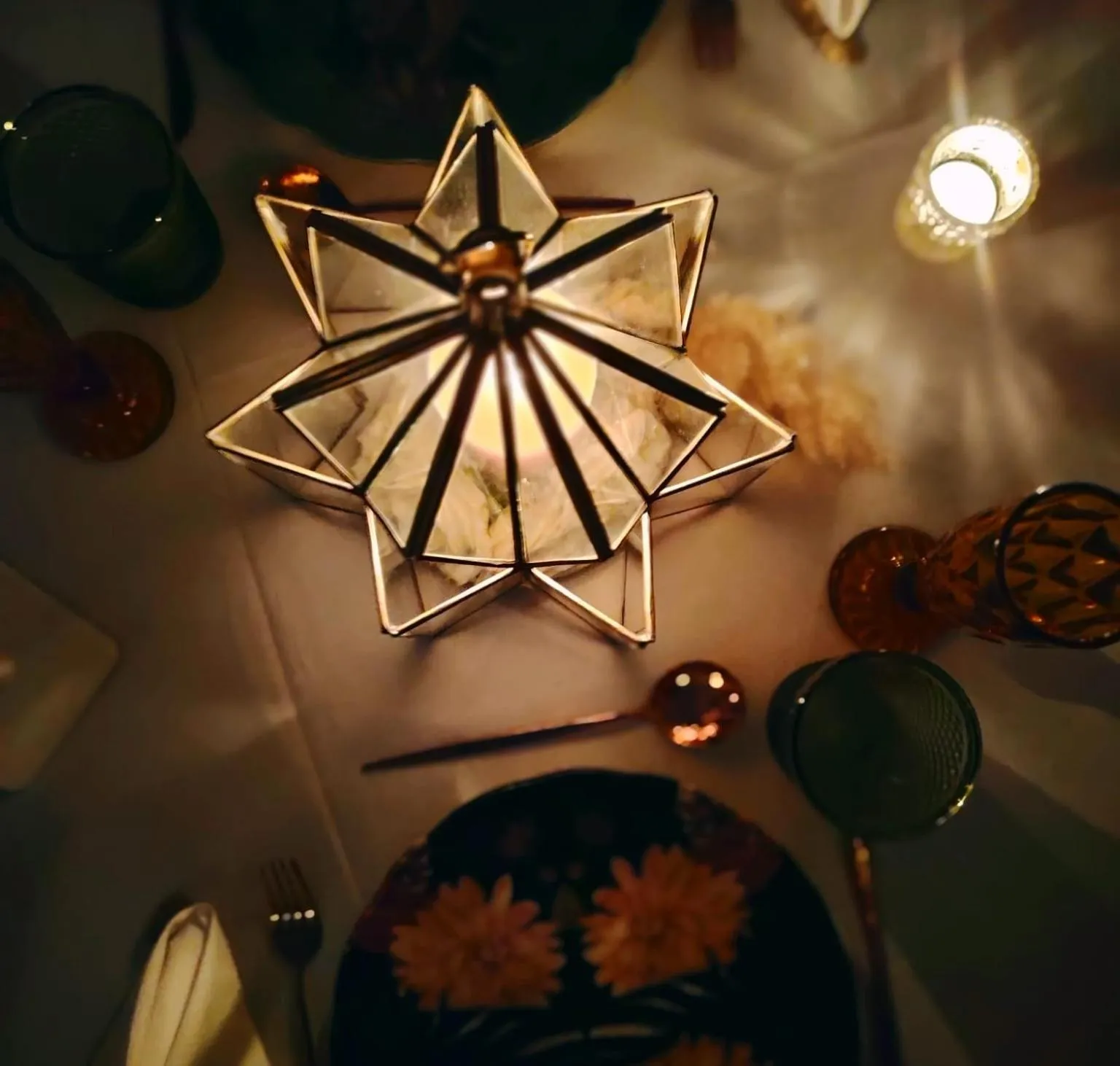 Food and drinks in DAR AURORA