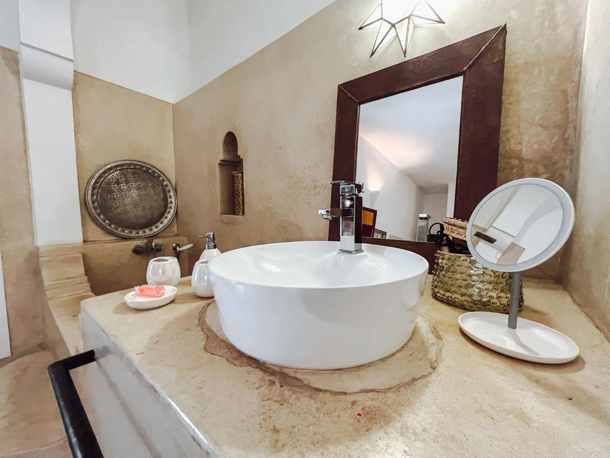 Bathroom in DAR AURORA