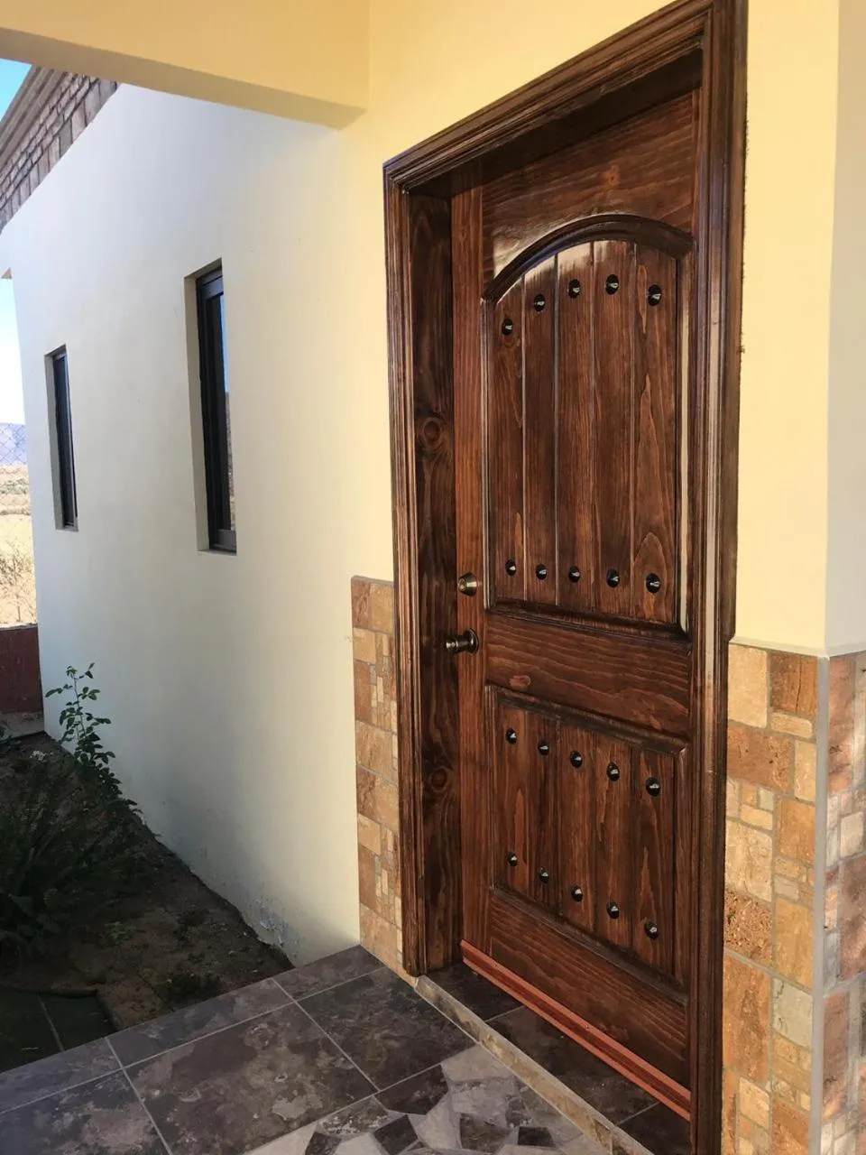 Facade/entrance in Finca Chavez