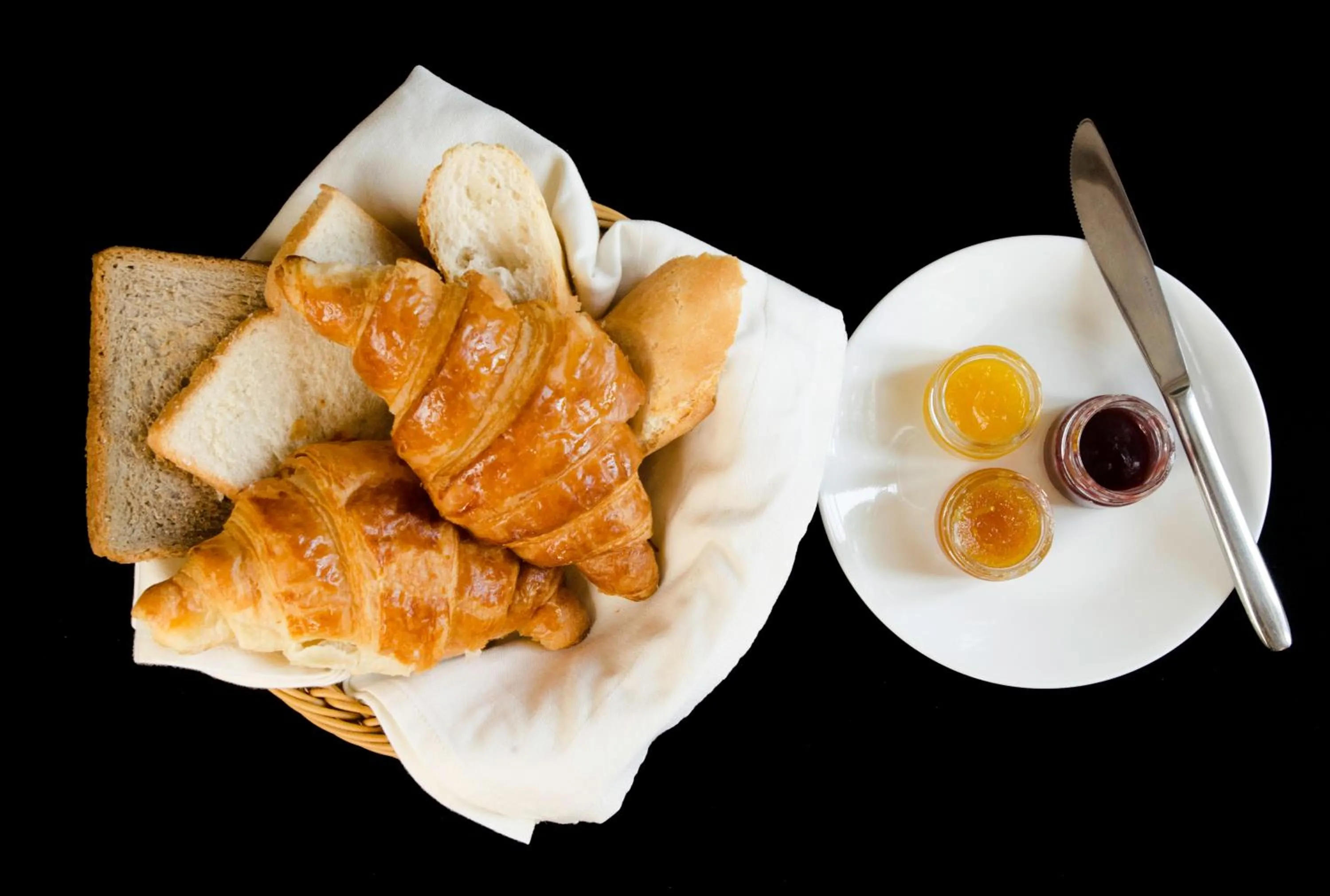 Breakfast in Villa Gomez Individual 2 bhk property at French Colony