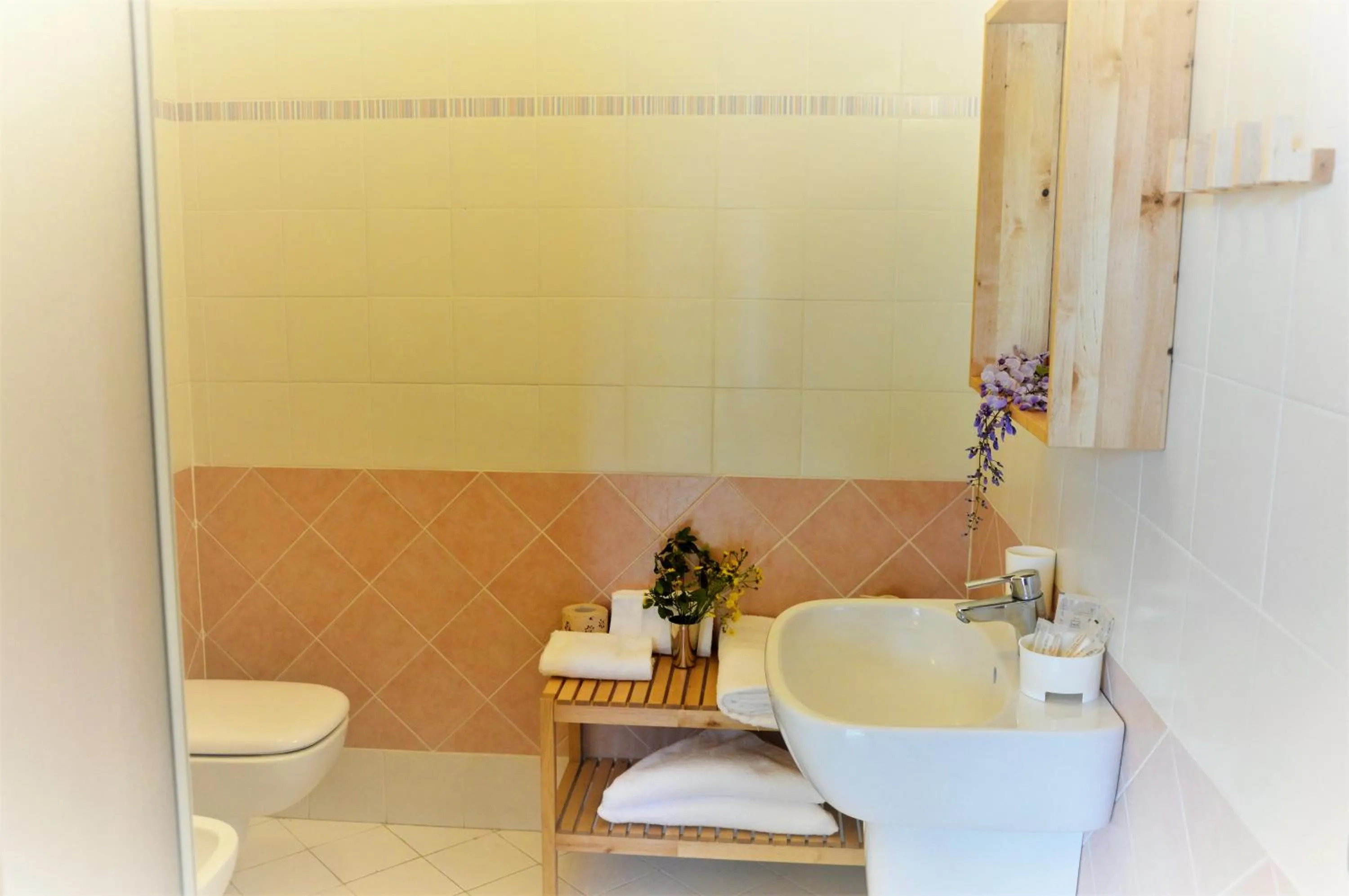 Bathroom in Baia Etrusca Resort