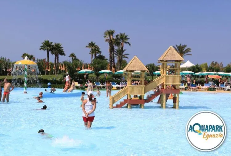 Aqua park in Hotel Castel Miramonti