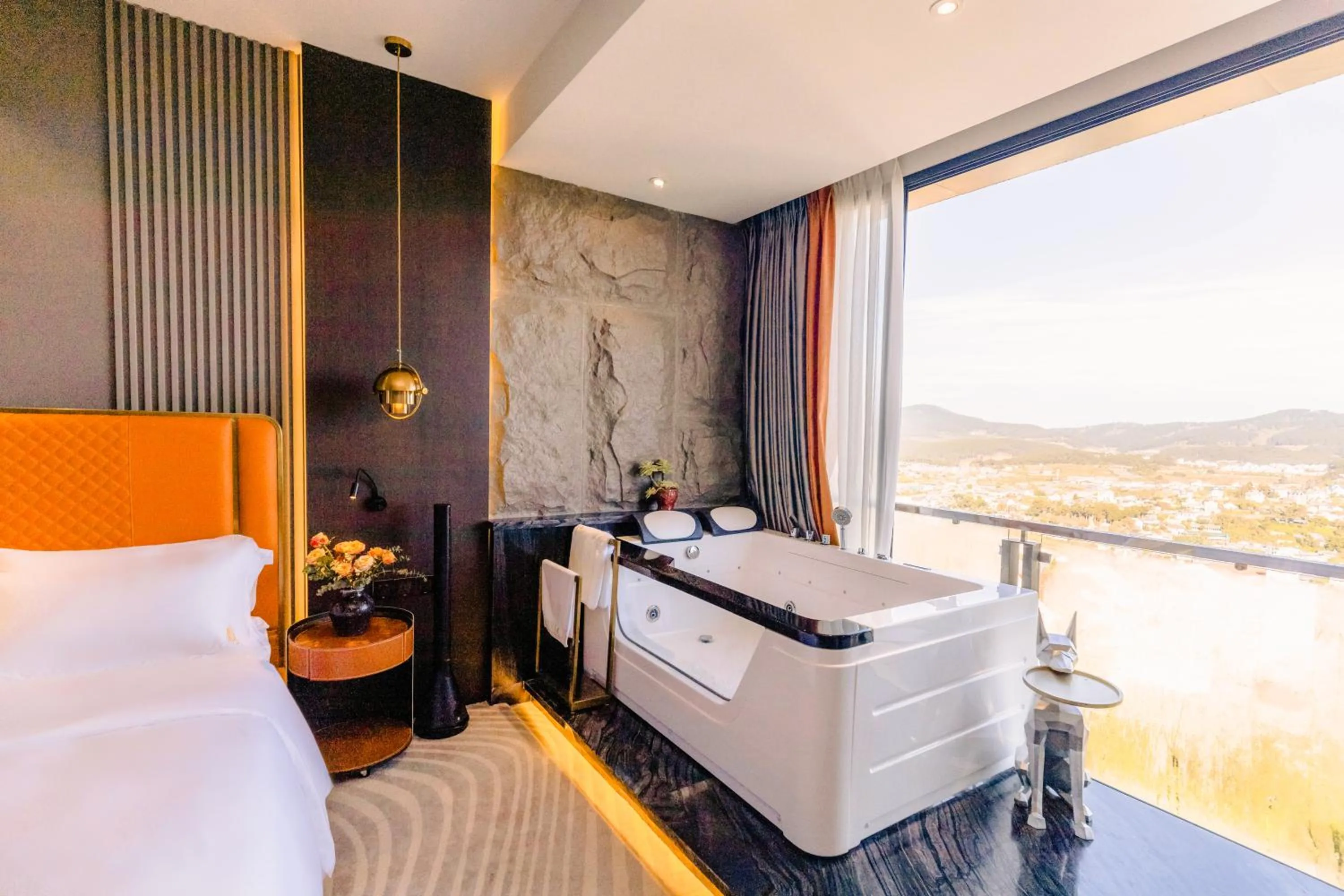 Sunset, Bed in New Century Dalat Hotel