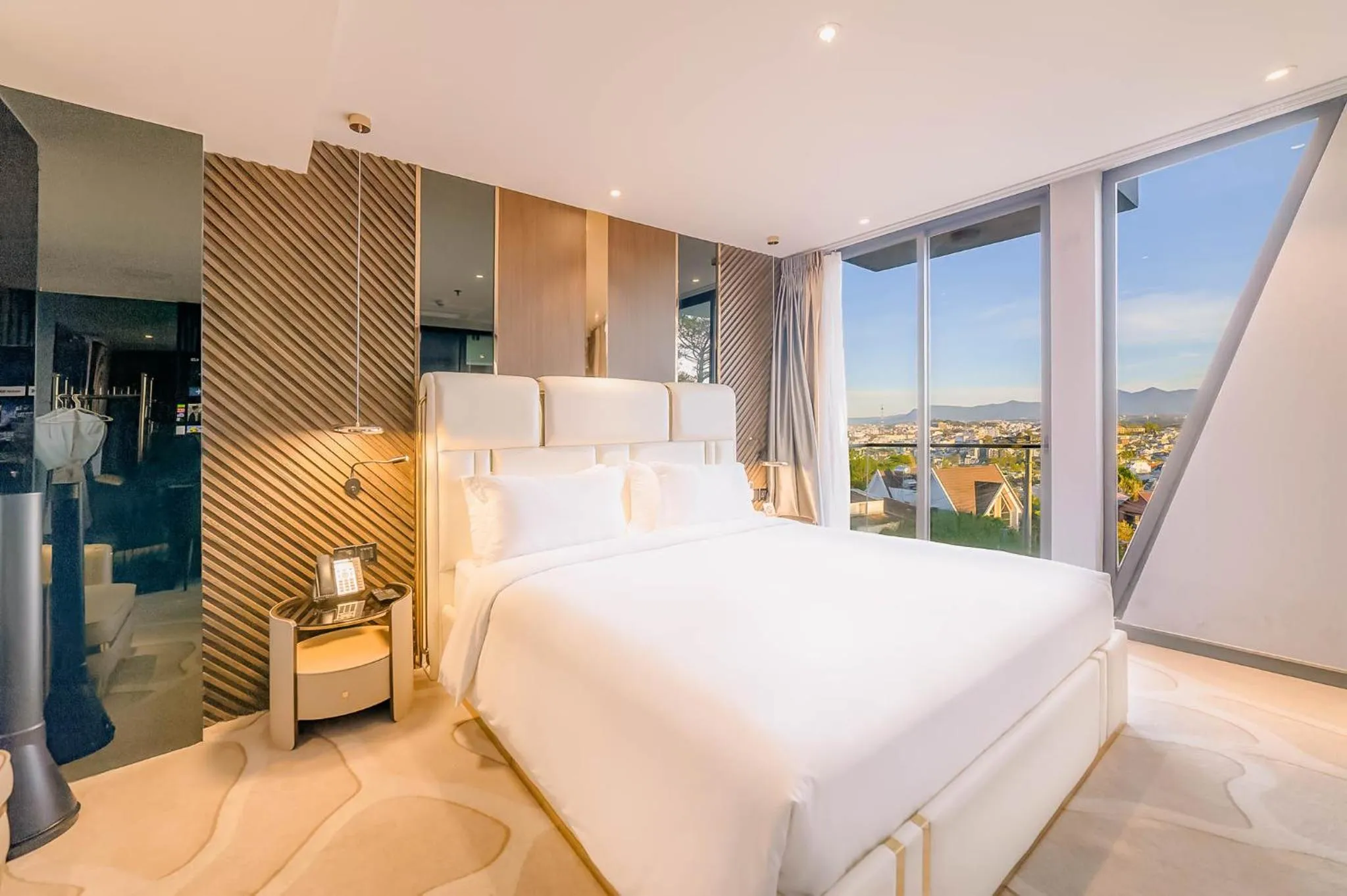 Bedroom, Bed in New Century Dalat Hotel