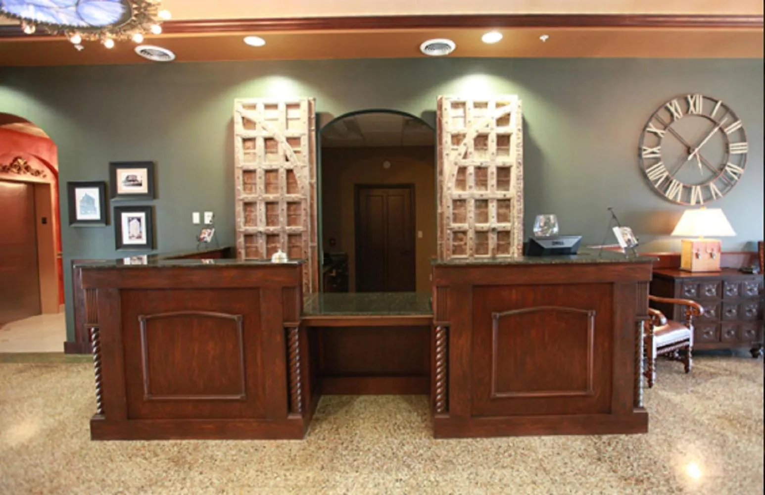 Lobby or reception in The Campbell Hotel