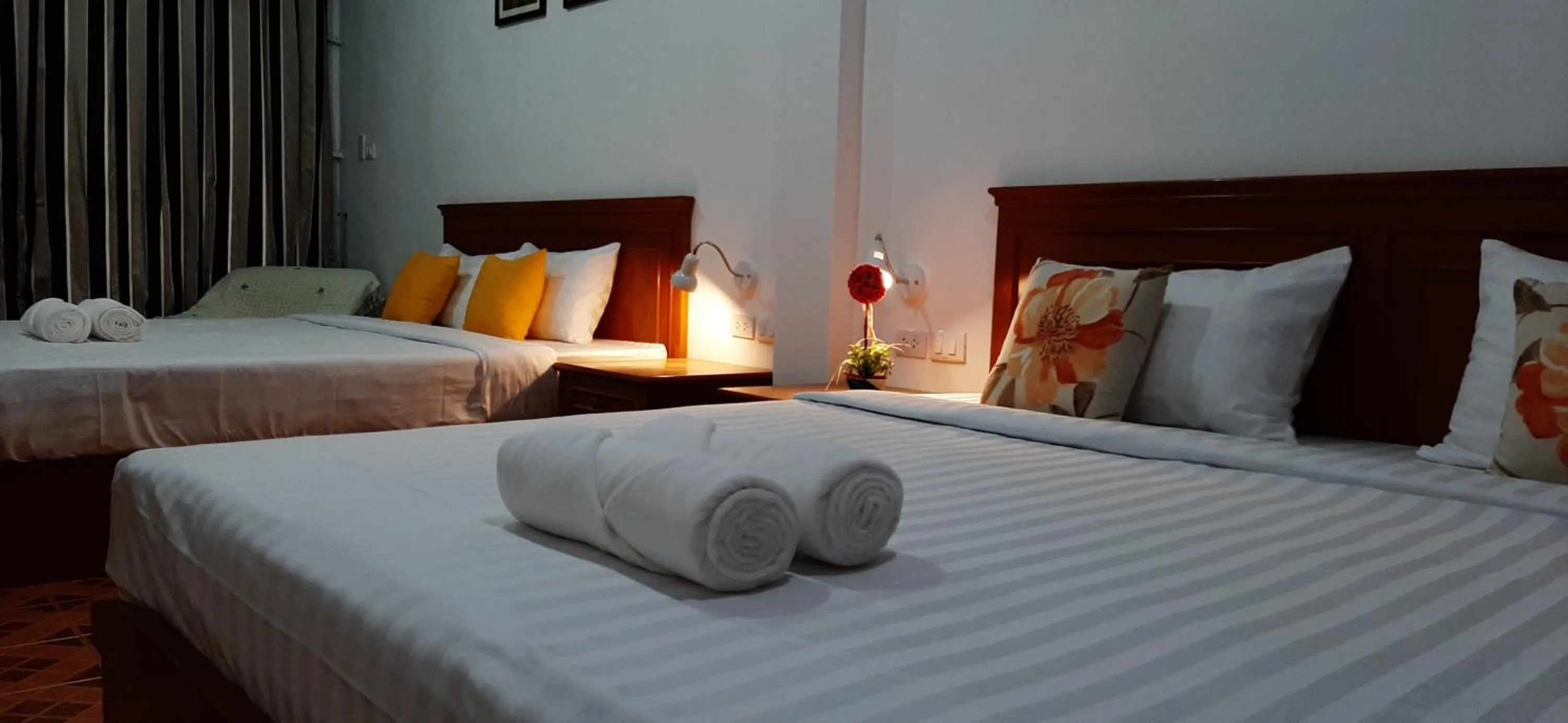 Bed in Sala Bua Room