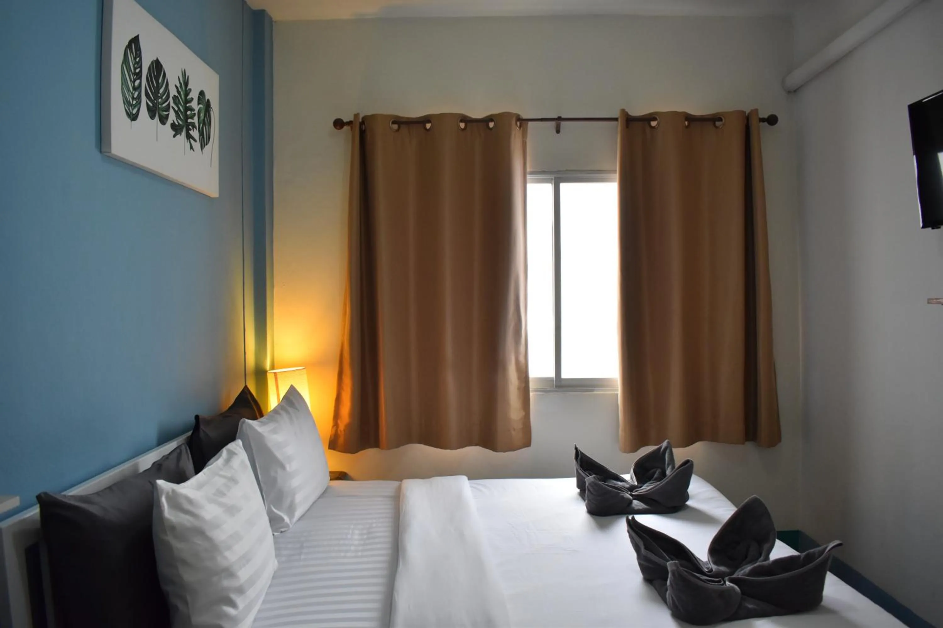 Bed in Sala Bua Room